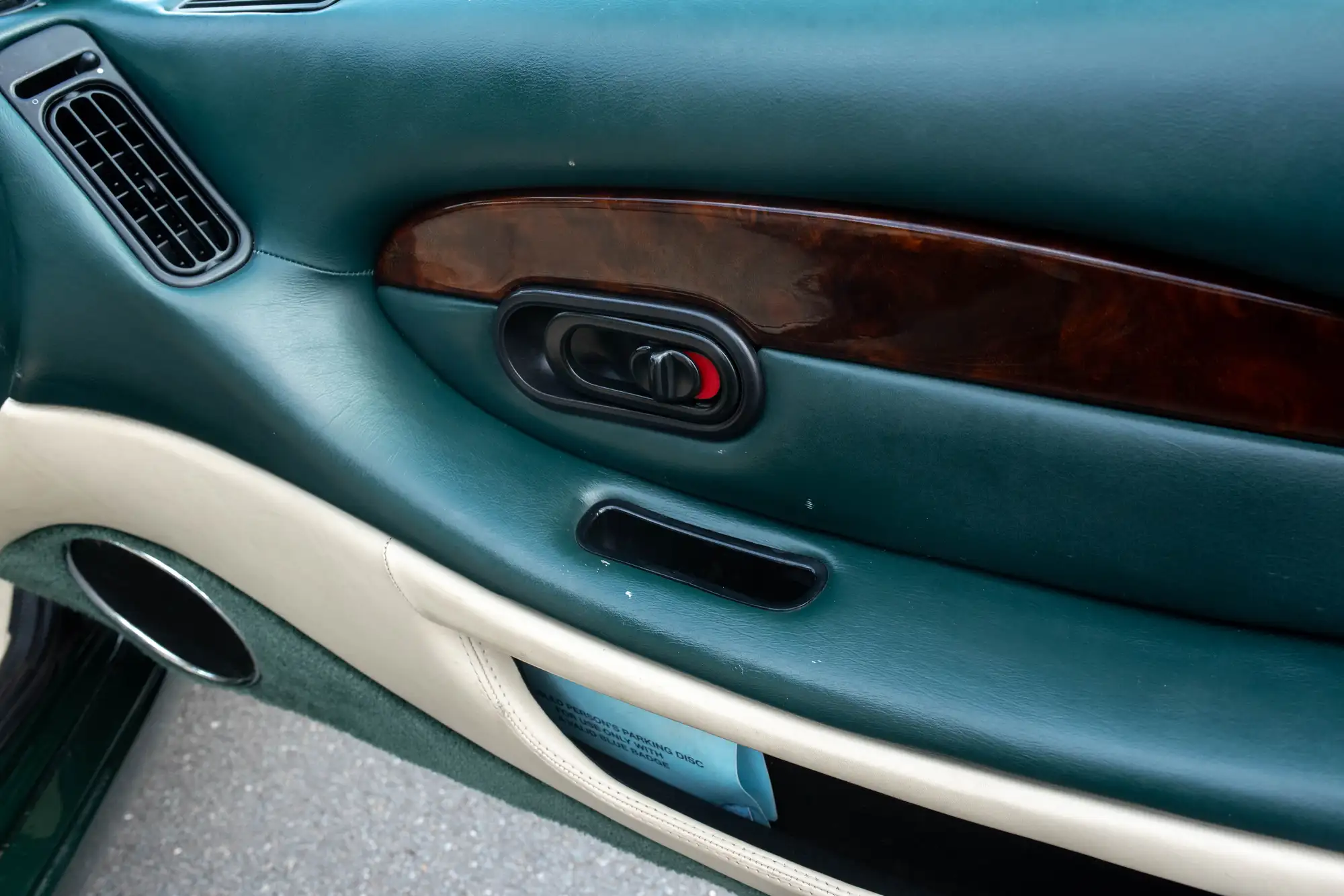 1995 Aston Martin DB7 - Manual-Sold