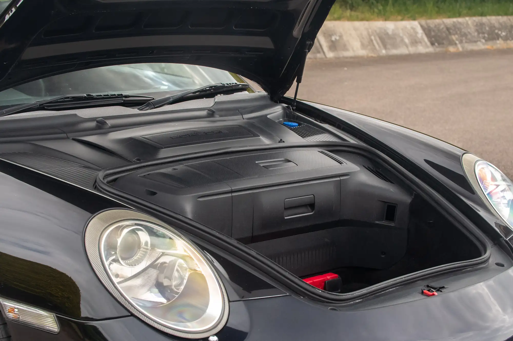 2004 Porsche 911 (997.1) Carrera 2-Sold