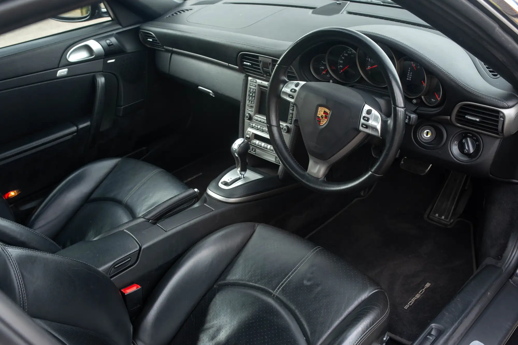 2004 Porsche 911 (997.1) Carrera 2-Sold