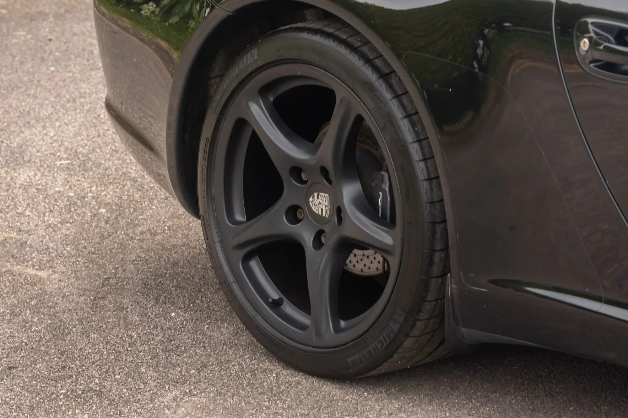 2004 Porsche 911 (997.1) Carrera 2-Sold