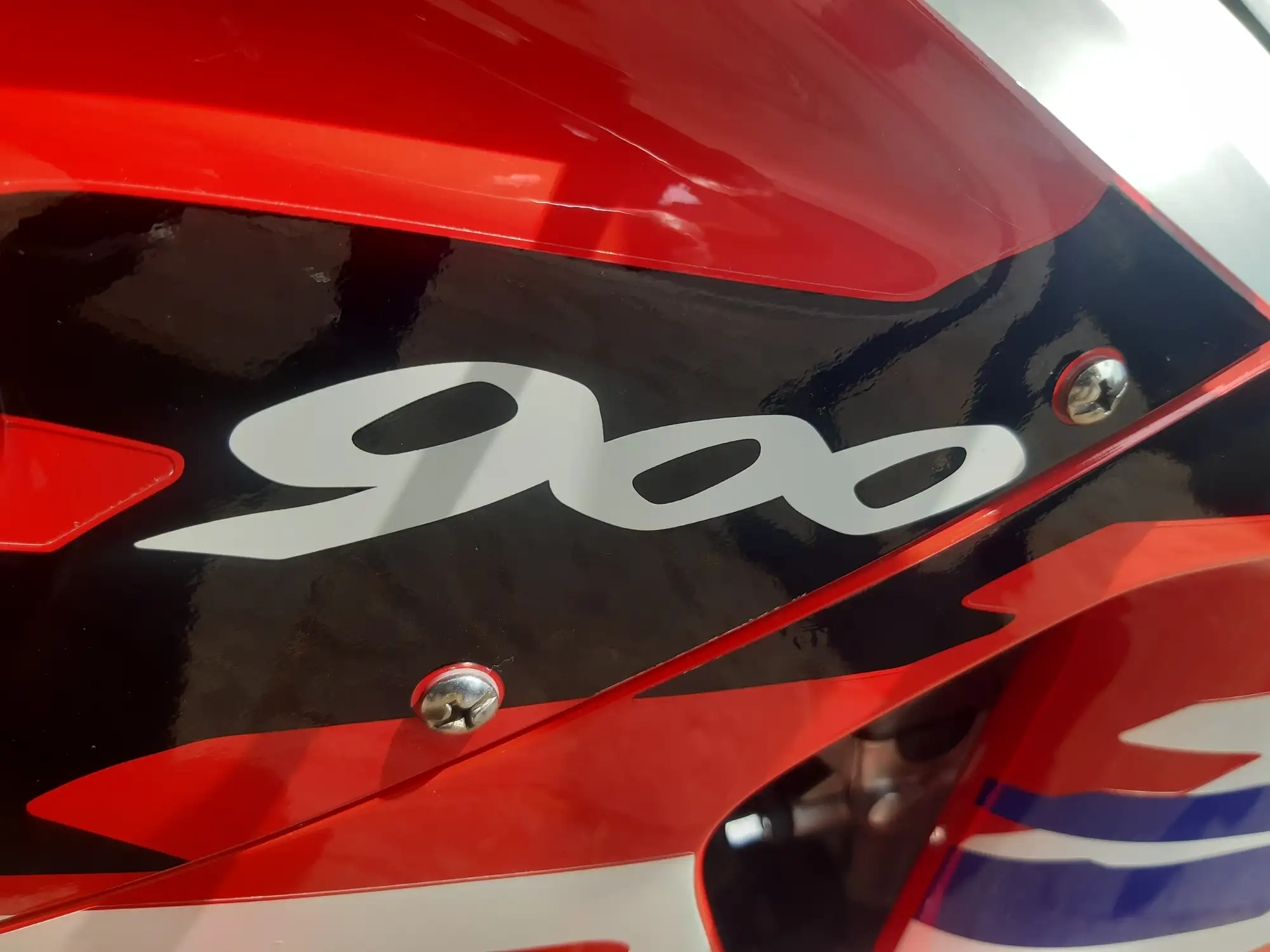 1997 Honda Fireblade CBR 900 RR-V-Sold