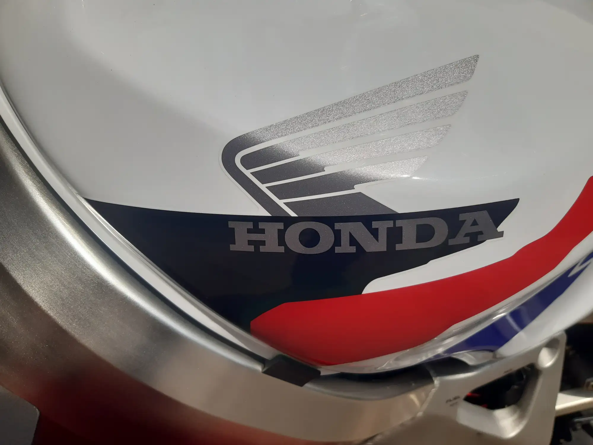 1997 Honda Fireblade CBR 900 RR-V-Sold