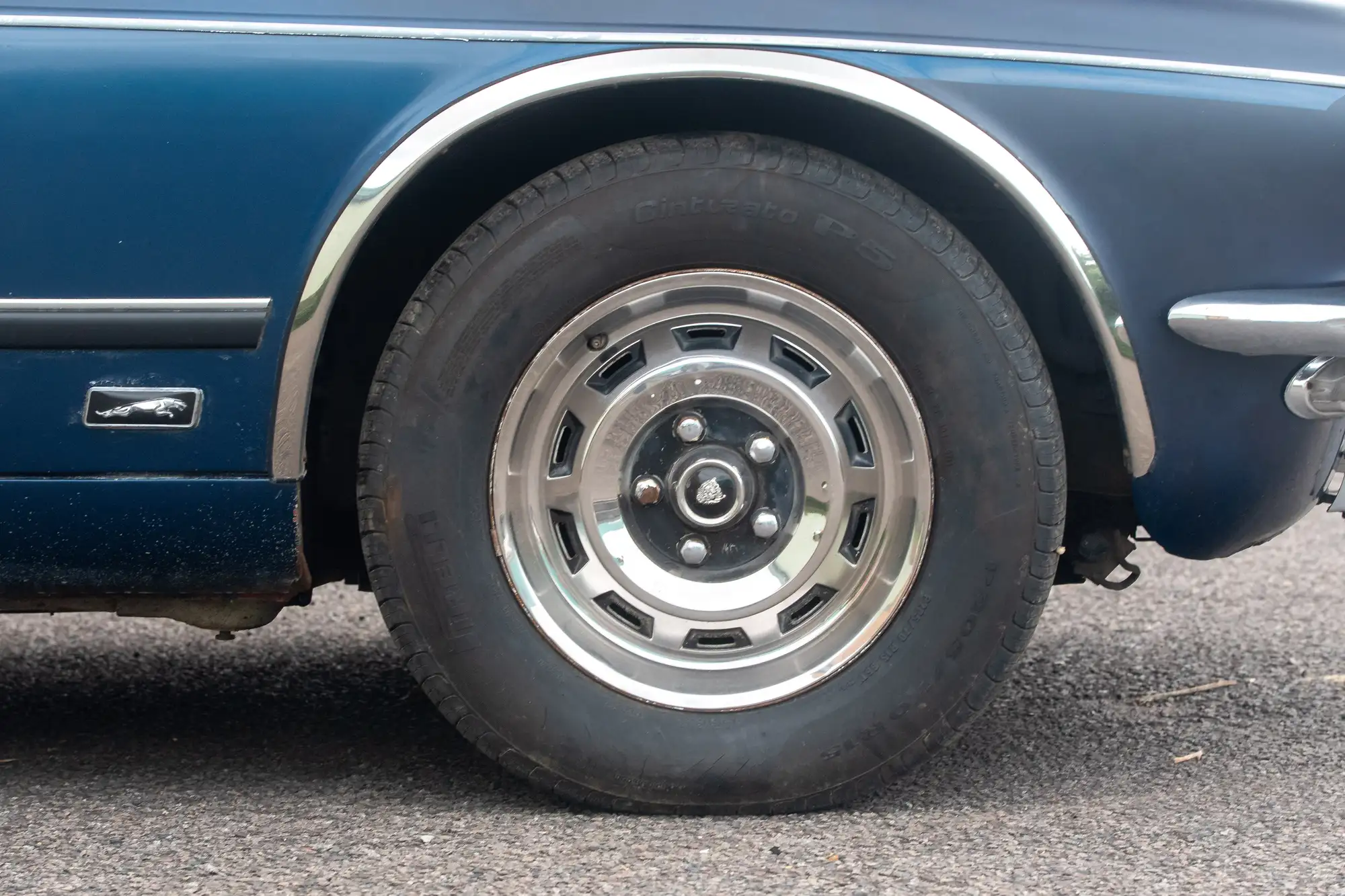 1977 Jaguar XJ6 LWB 4.2-Sold