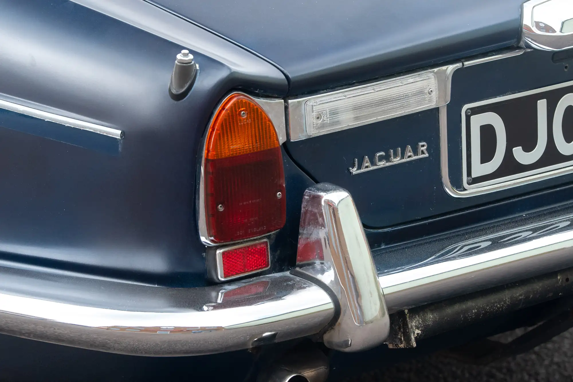 1977 Jaguar XJ6 LWB 4.2-Sold