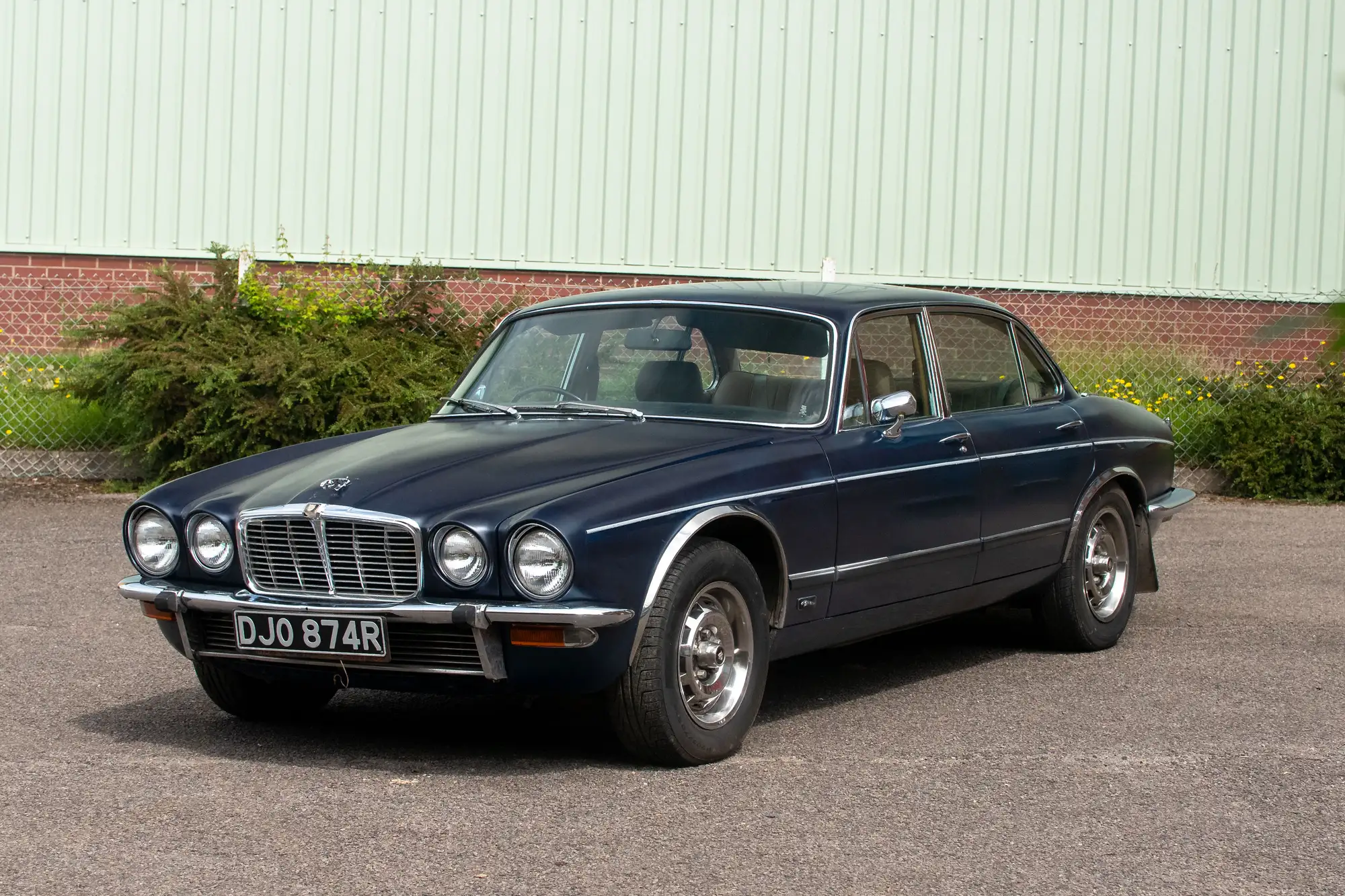 1977 Jaguar XJ6 LWB 4.2-Sold