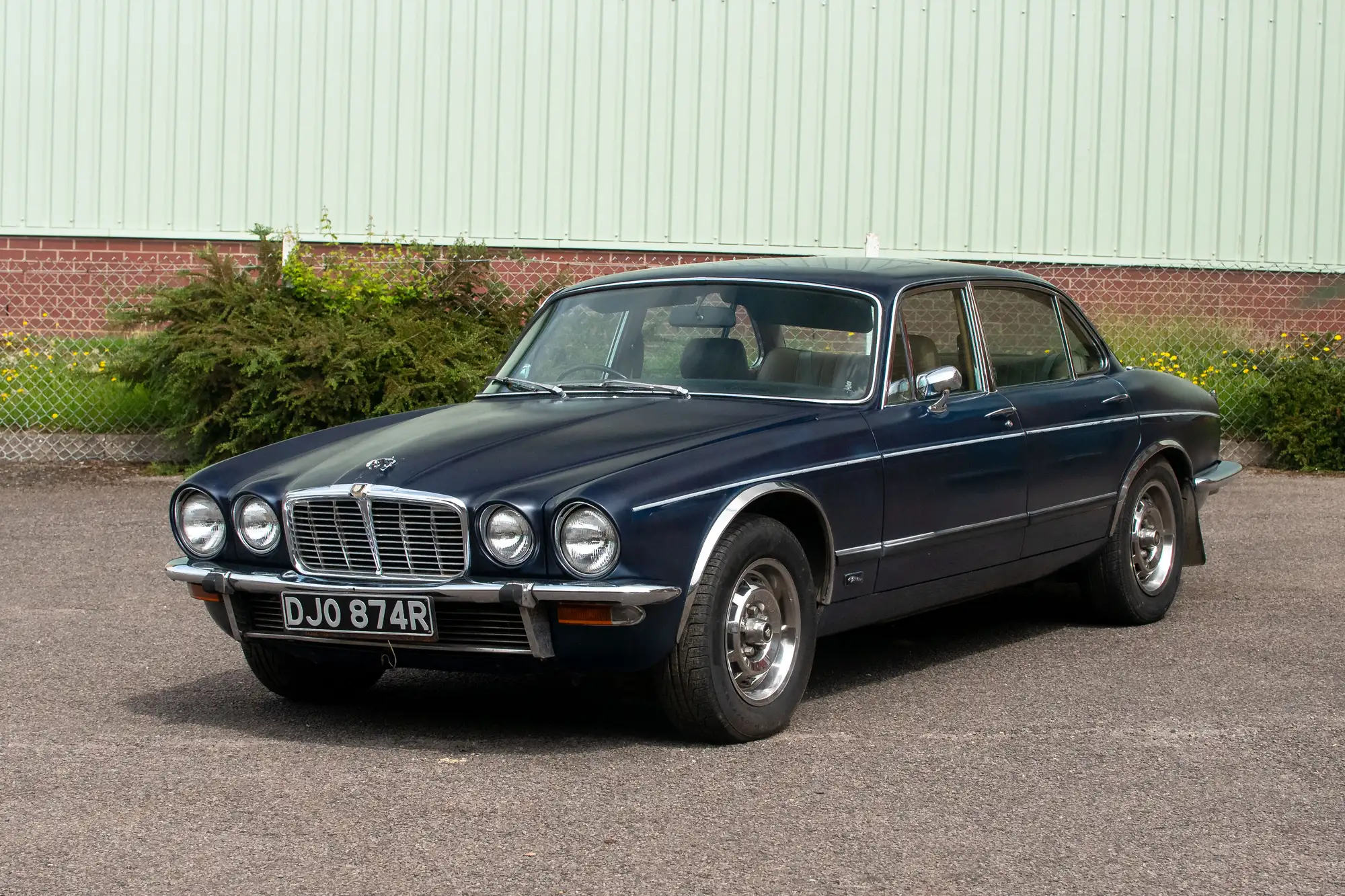 1977 Jaguar XJ6 LWB 4.2-Sold