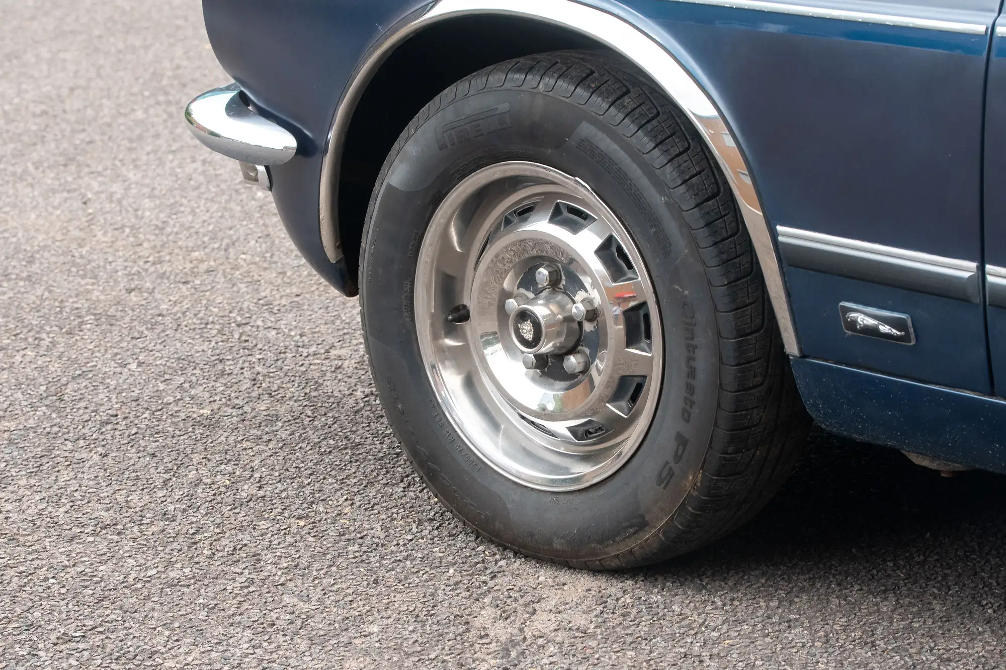 1977 Jaguar XJ6 LWB 4.2-Sold