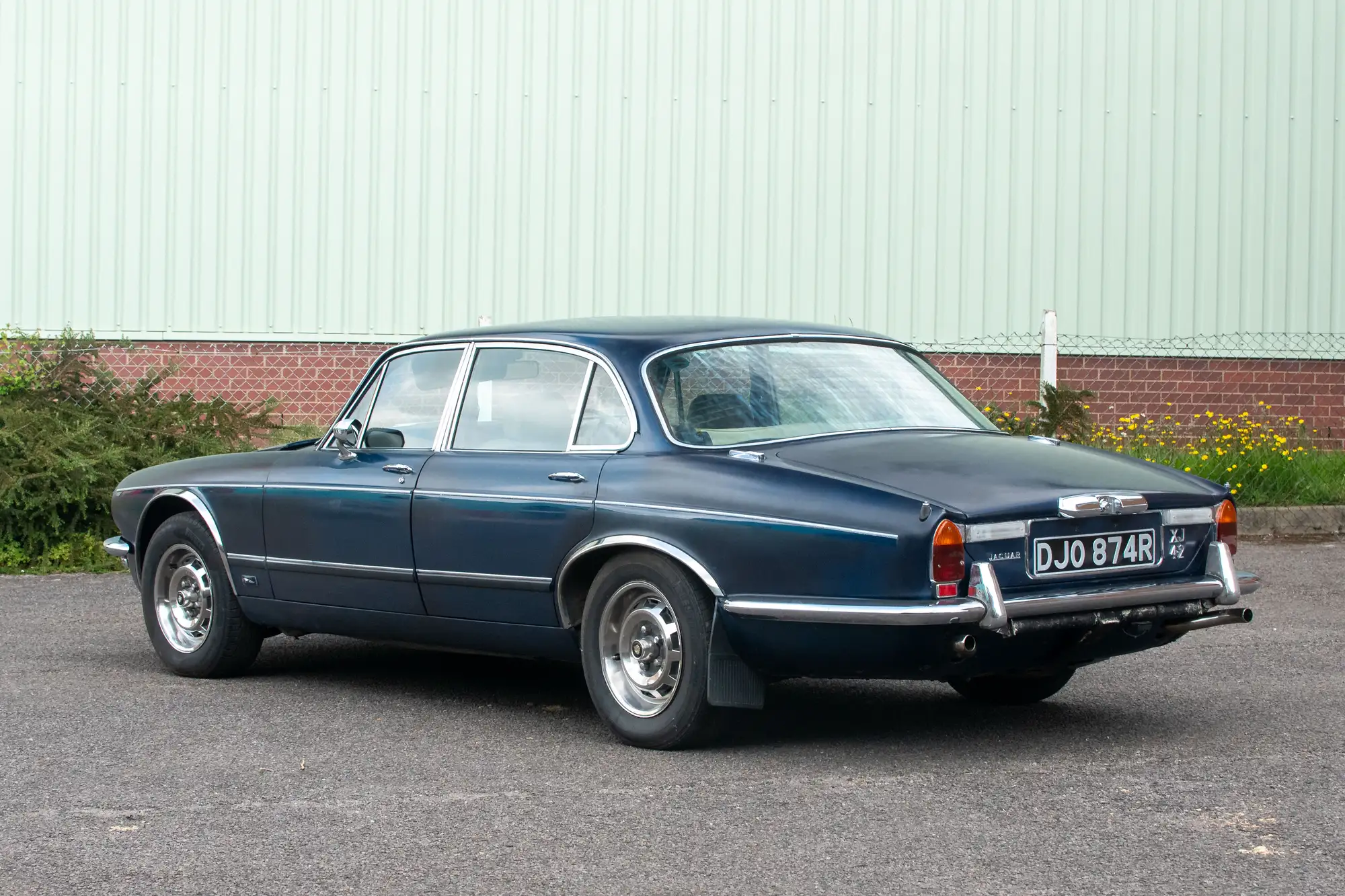 1977 Jaguar XJ6 LWB 4.2-Sold