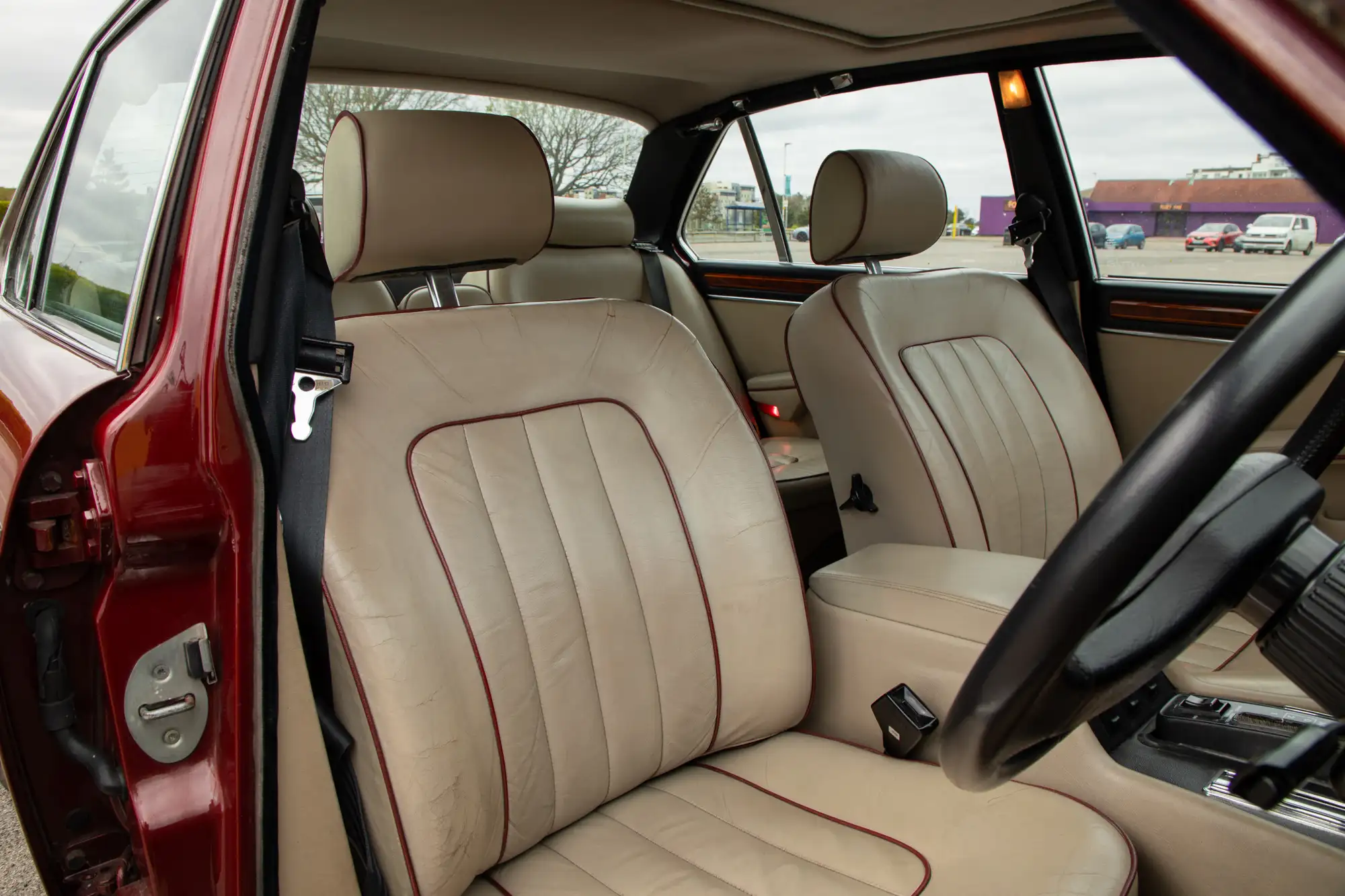 1983 Daimler Double-Six Vanden Plas HE-For Sale