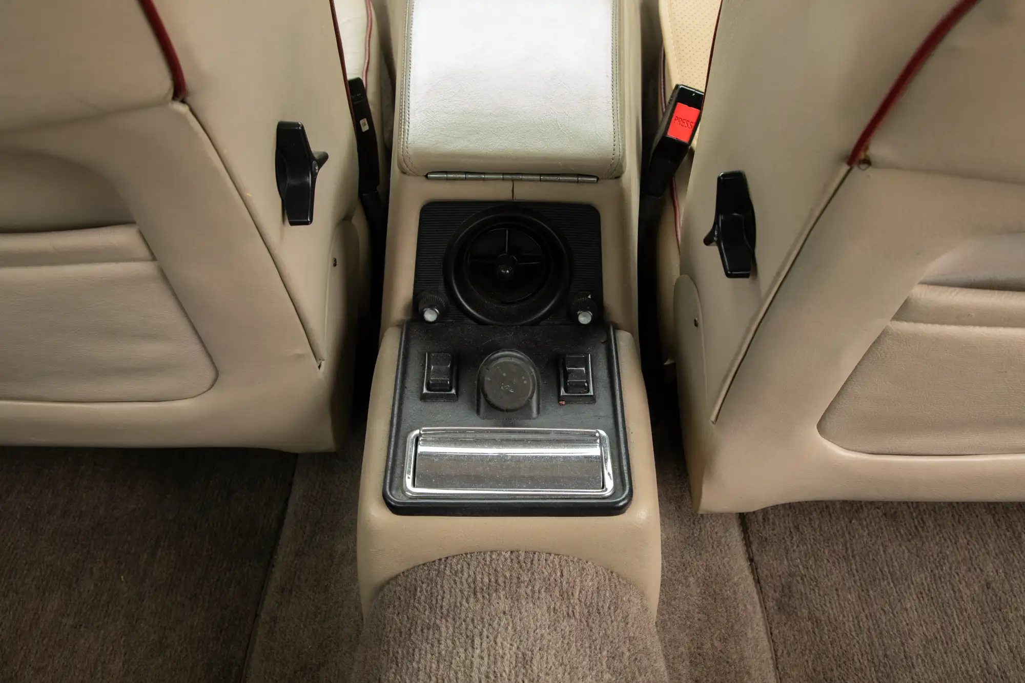 1983 Daimler Double-Six Vanden Plas HE-For Sale