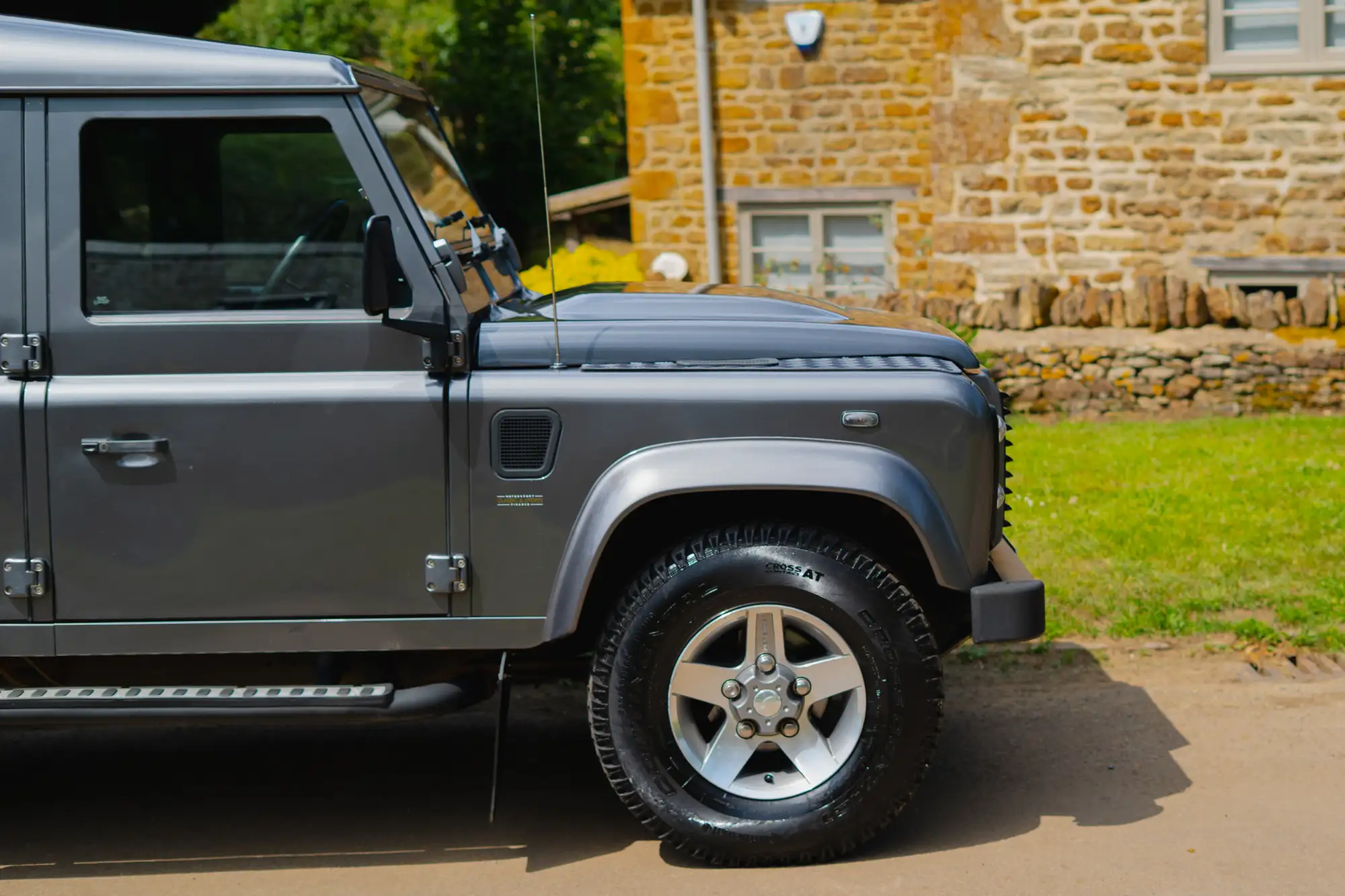 2013 Land Rover Defender 110 XS Utility-For Sale