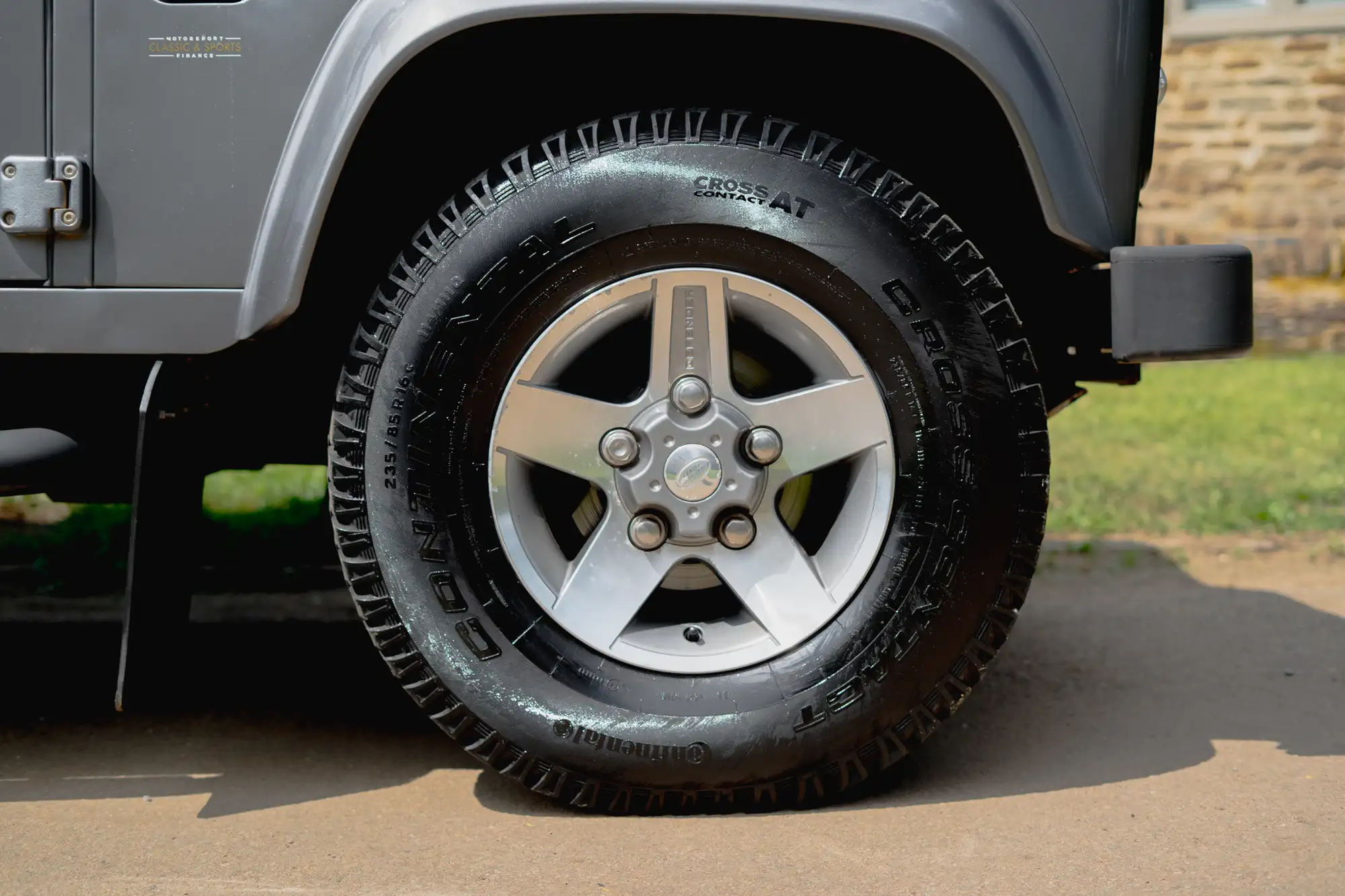 2013 Land Rover Defender 110 XS Utility-For Sale