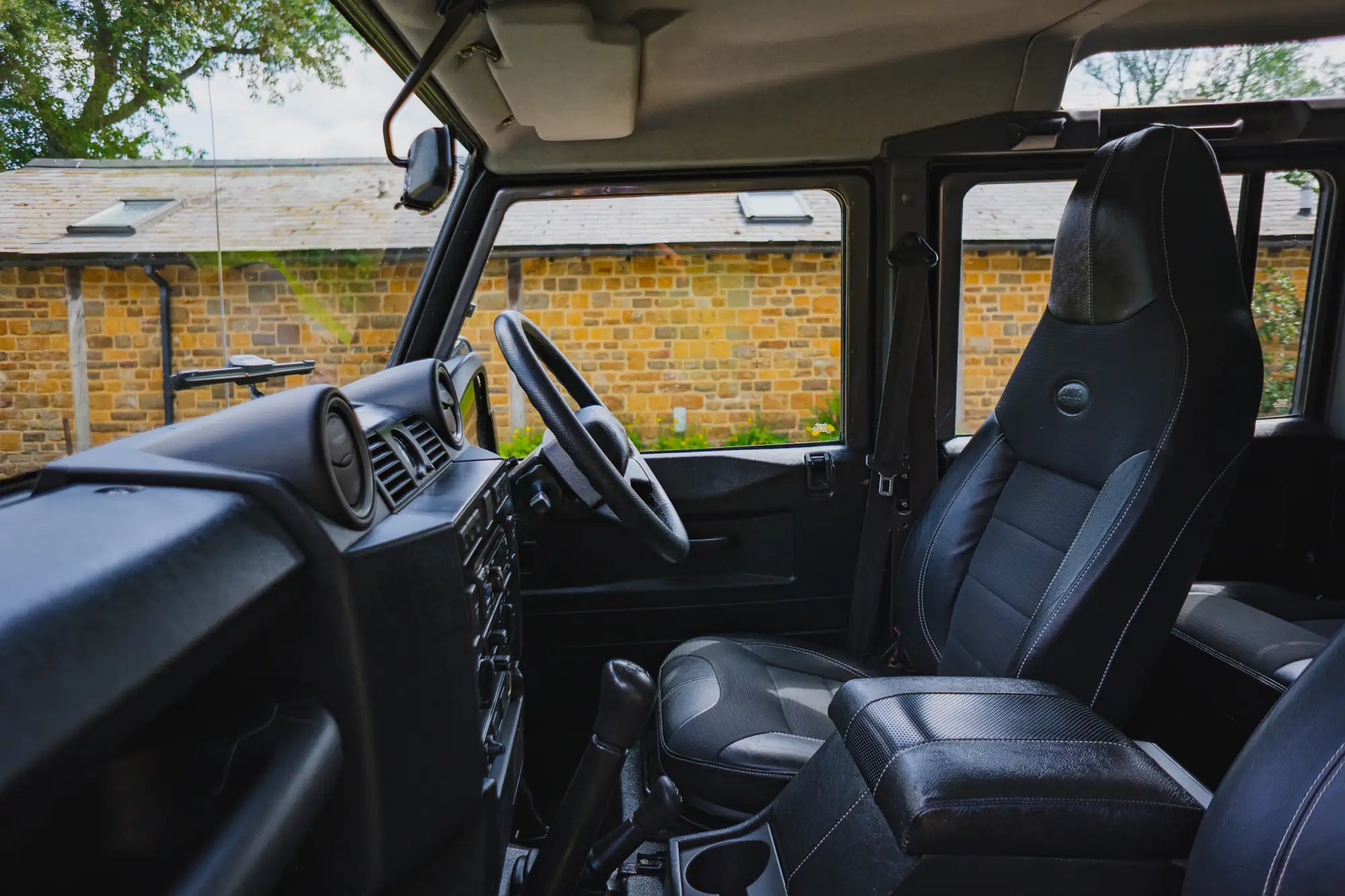 2013 Land Rover Defender 110 XS Utility-For Sale