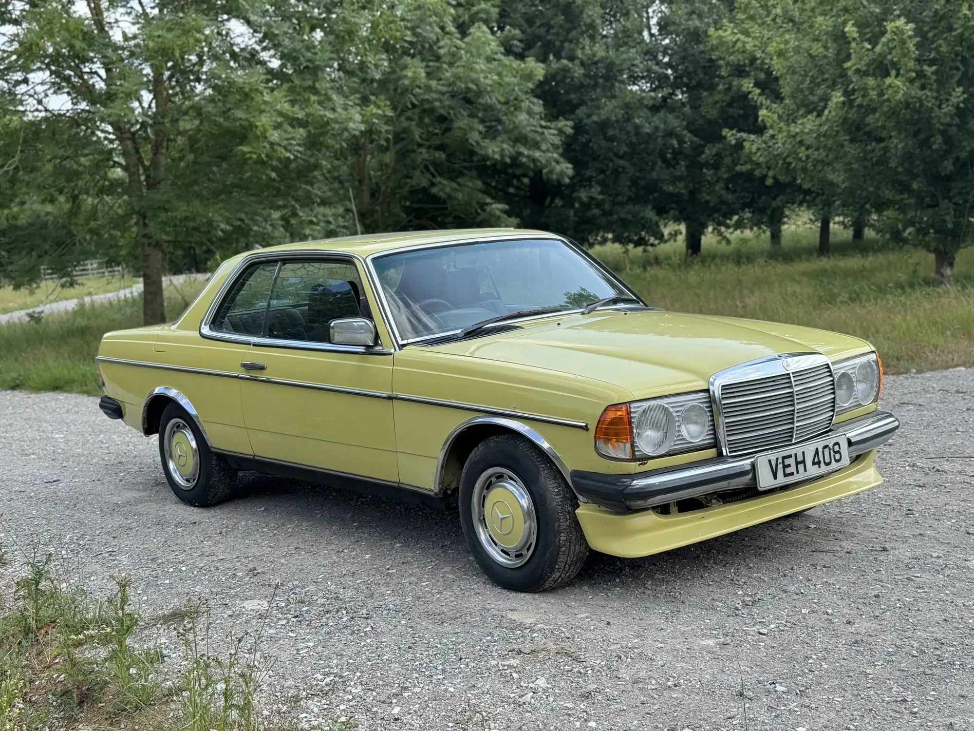 1978 Mercedes W123 230 Coup&eacute;-For Sale