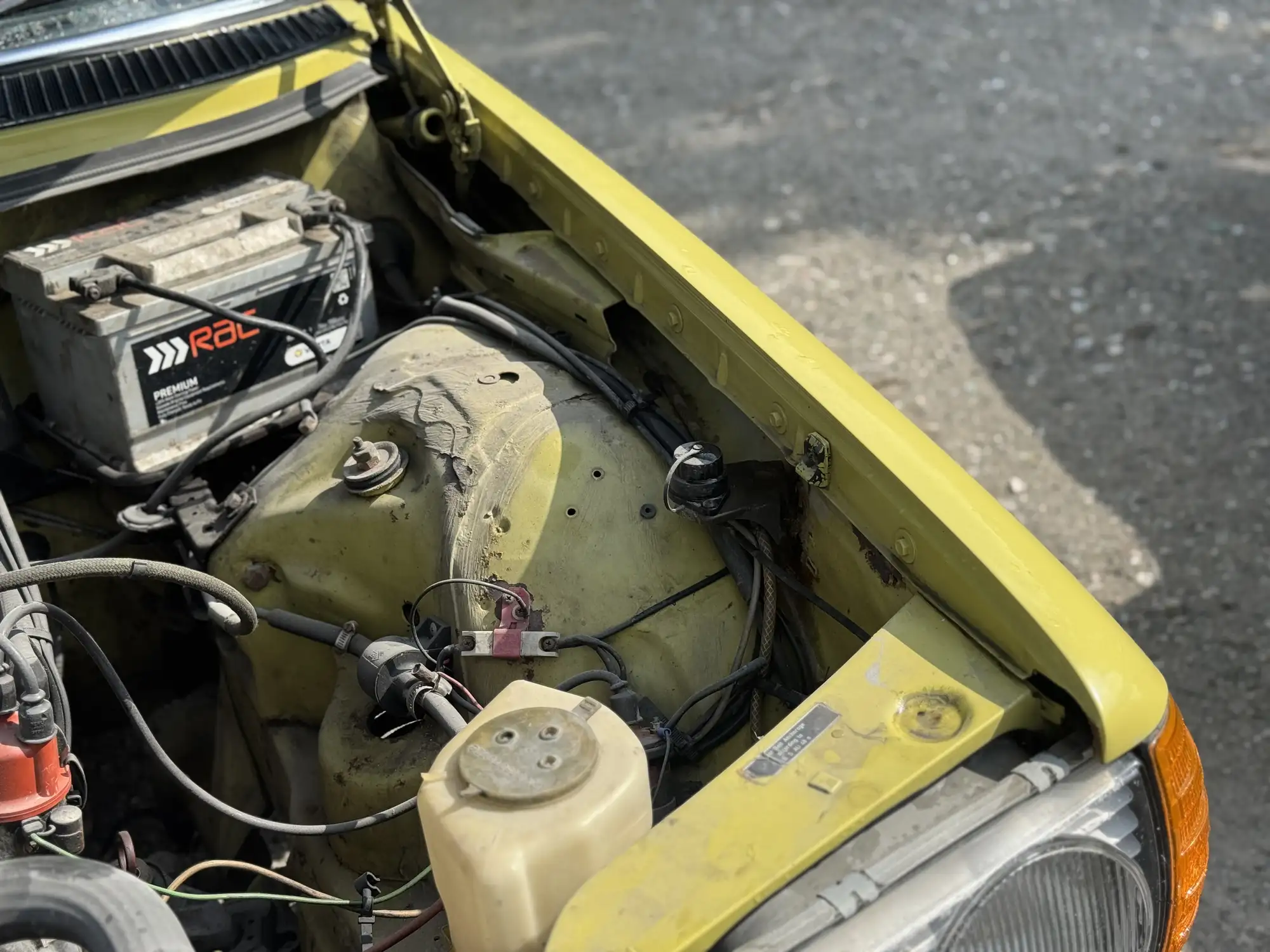 1978 Mercedes W123 230 Coup&eacute;-For Sale