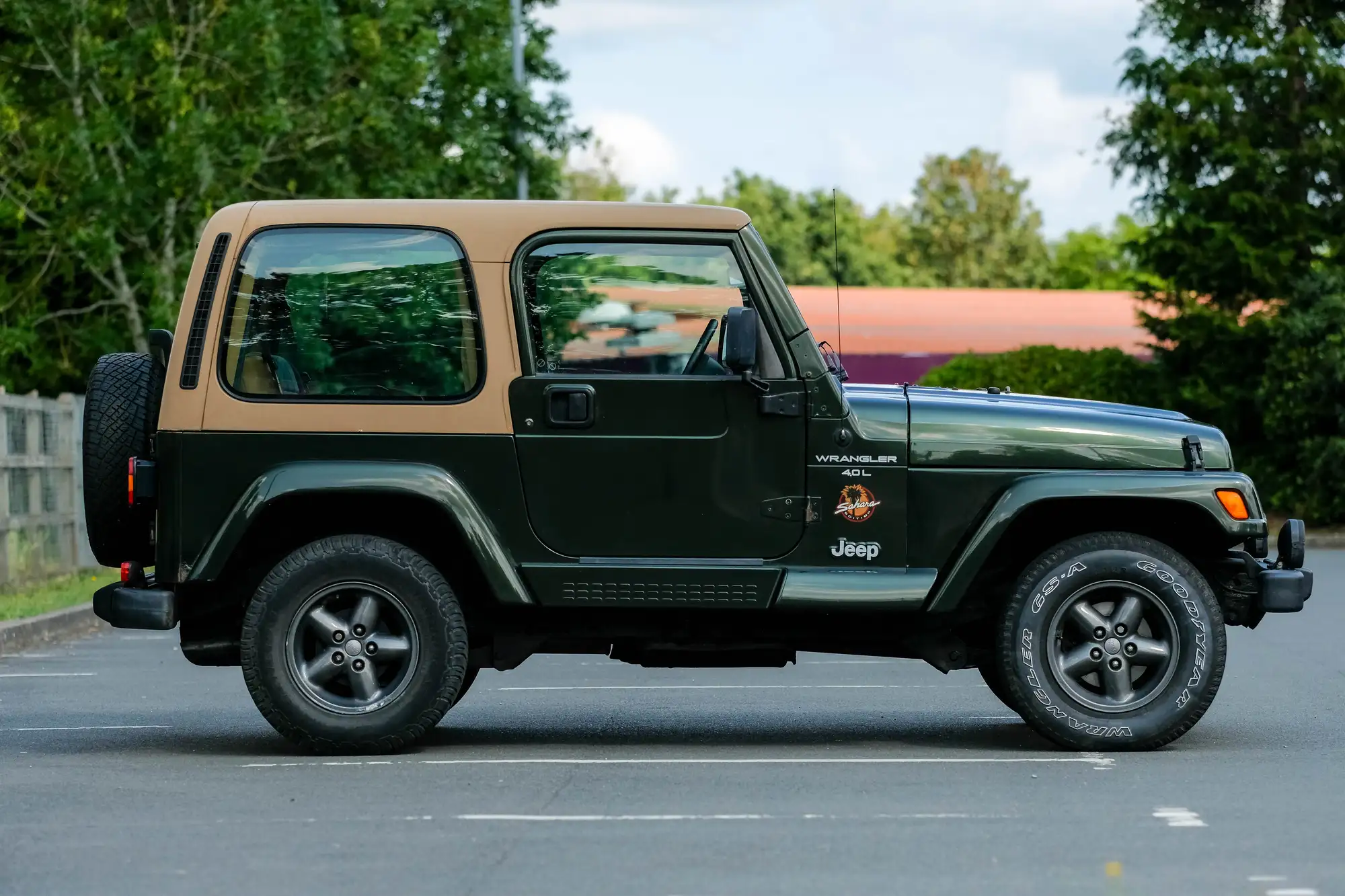 2001 Jeep Wrangler Sahara Manual-Sold