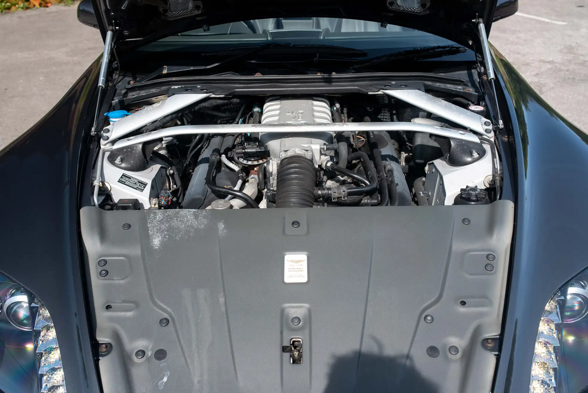 2010 Aston Martin V8 Vantage Roadster-For Sale