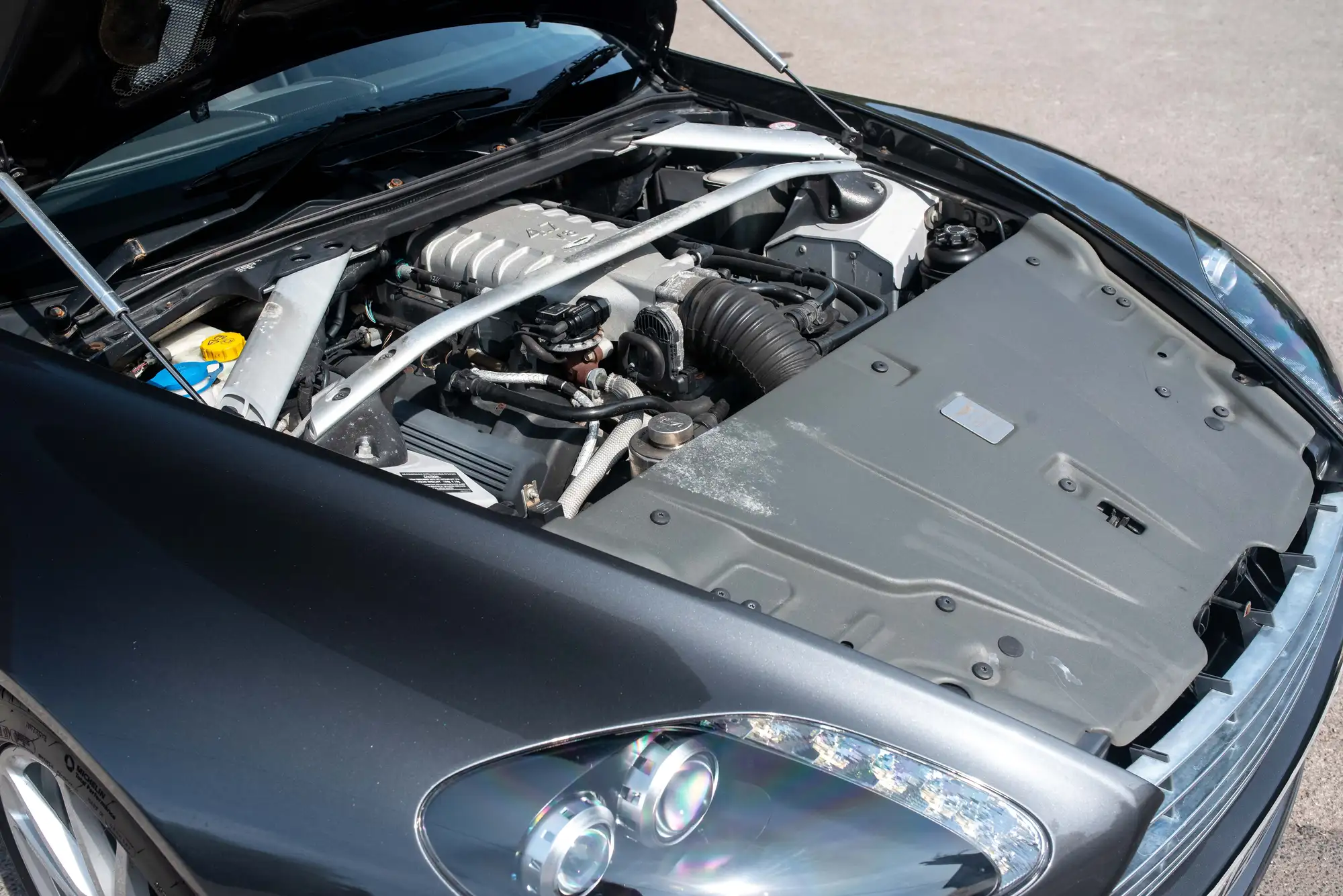 2010 Aston Martin V8 Vantage Roadster-For Sale