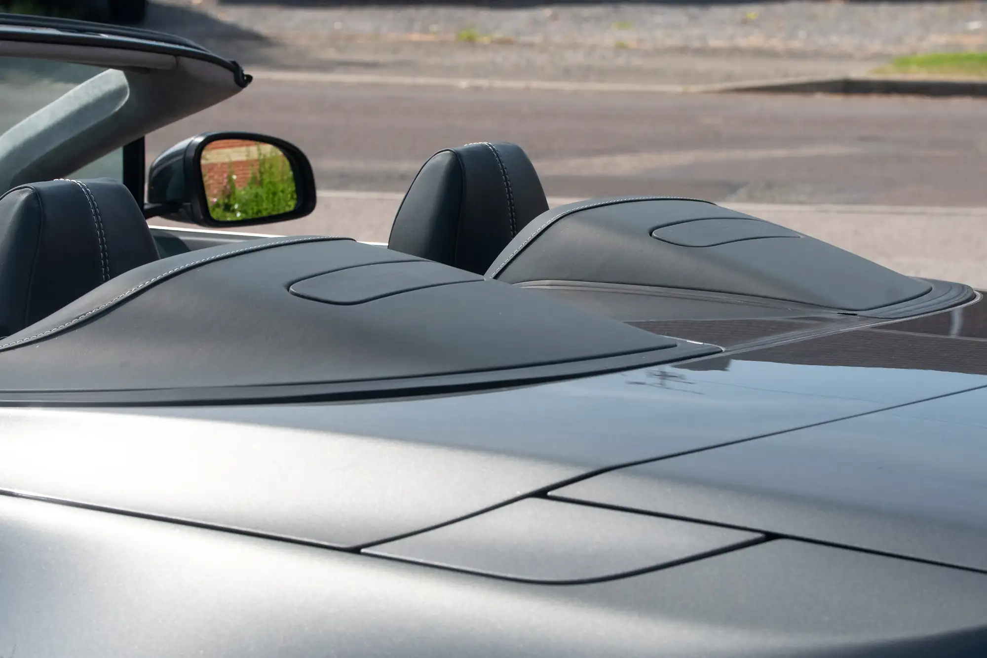 2010 Aston Martin V8 Vantage Roadster-For Sale