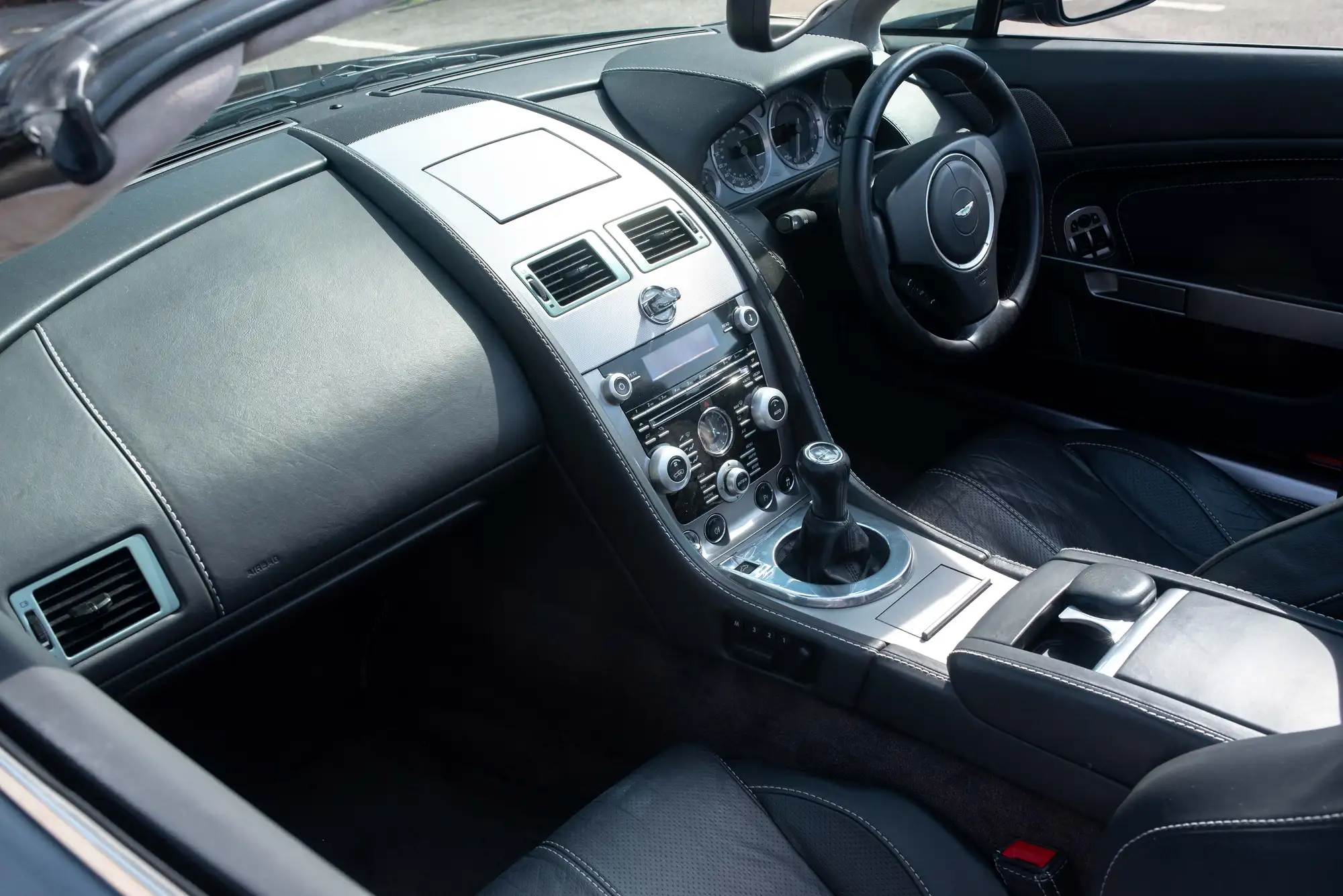 2010 Aston Martin V8 Vantage Roadster-For Sale