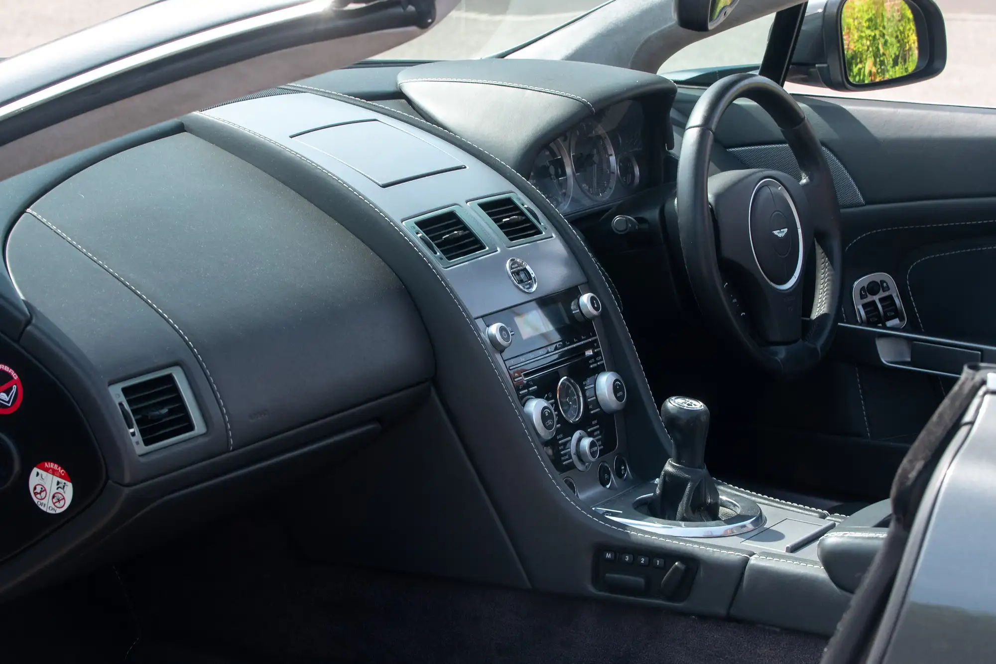 2010 Aston Martin V8 Vantage Roadster-For Sale