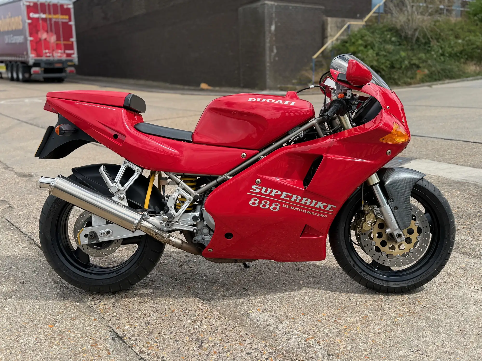1993 Ducati 888 Strada 888cc-Sold