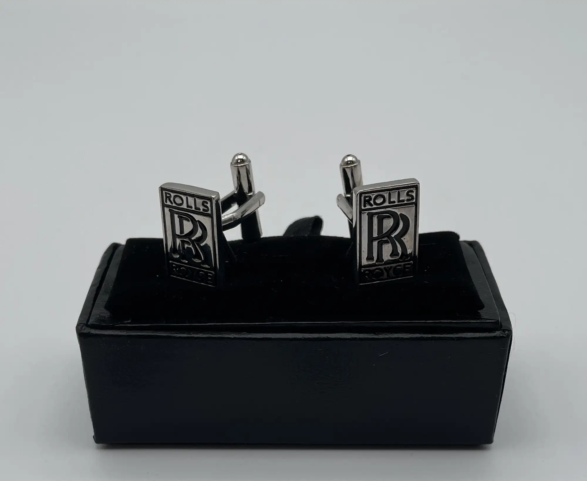 Unused, Plated and Enamelled Rolls-Royce and Bentley Cufflin-For Sale