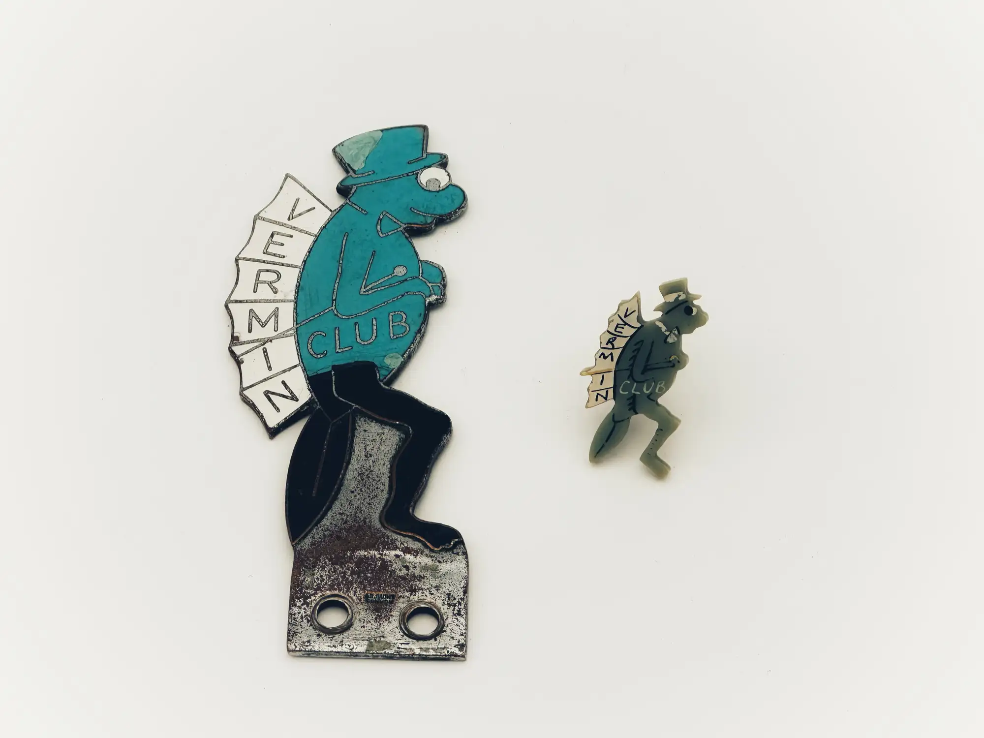 Vermin Club Classic Car Badge And Vermin Club Drivers Lapel -For Sale