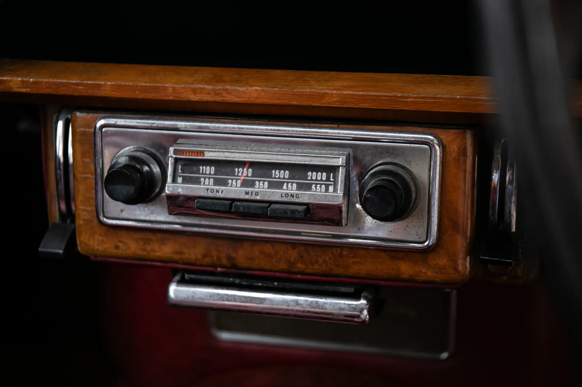 1967 Daimler 250 V8-Sold