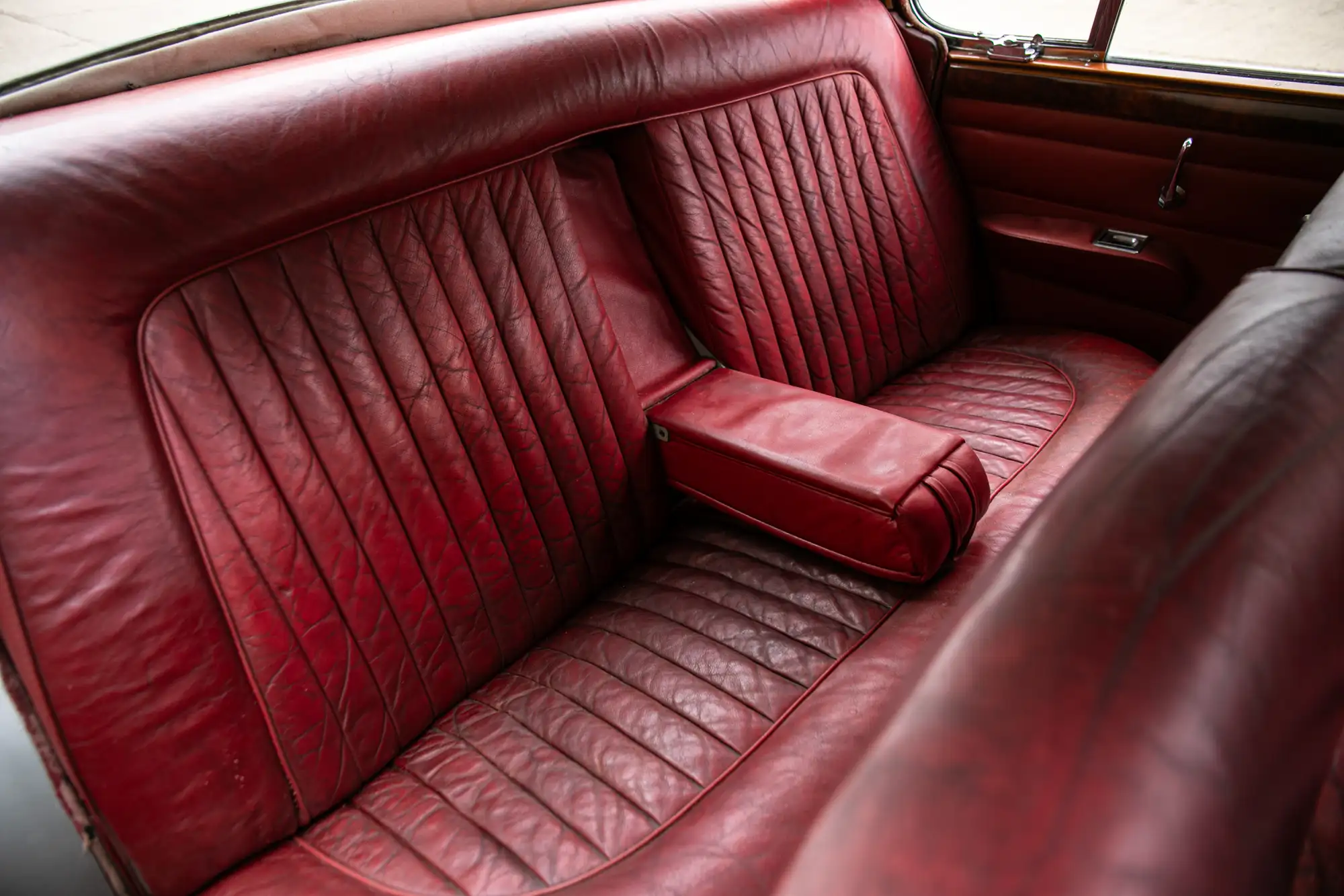 1967 Daimler 250 V8-Sold