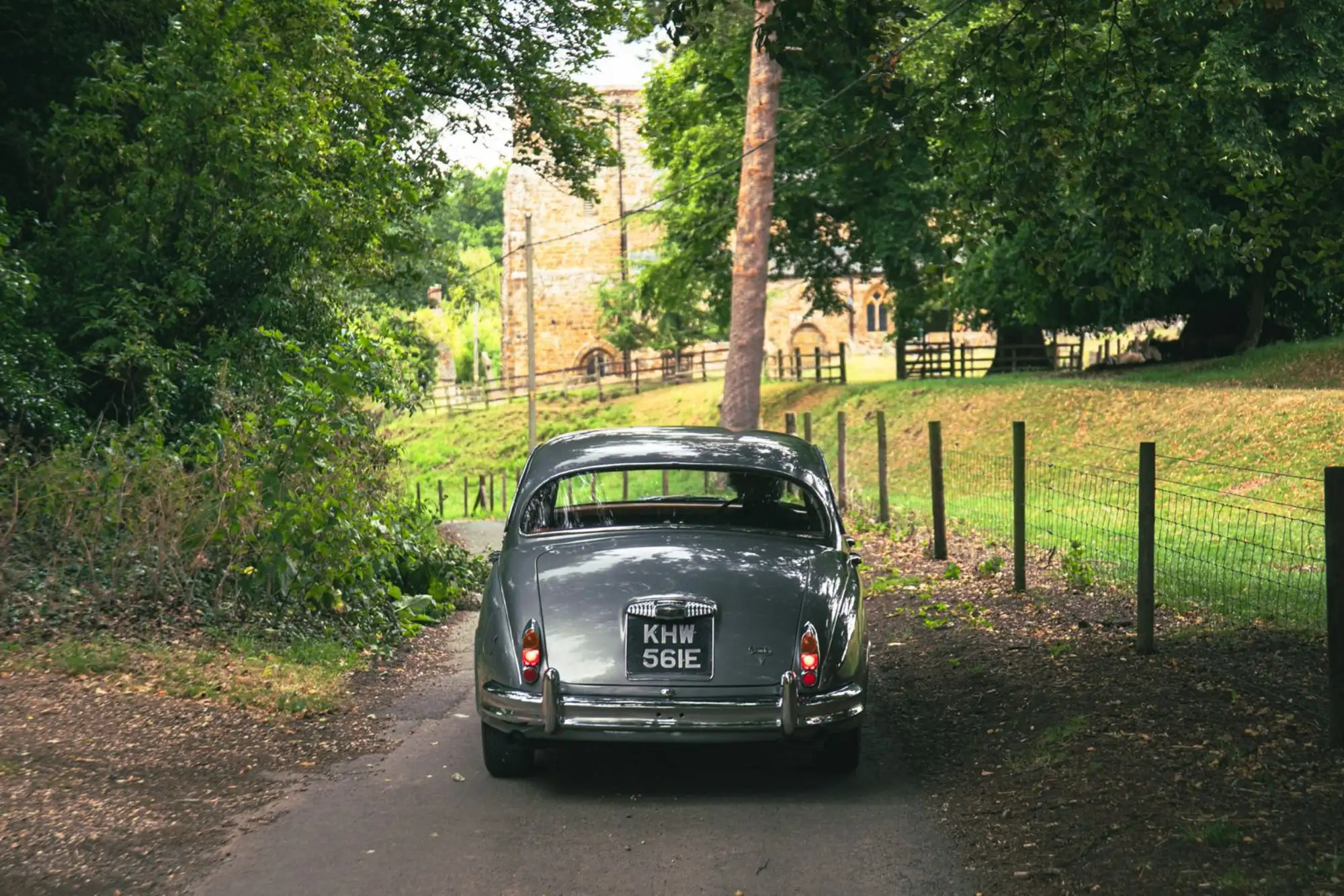 1967 Daimler 250 V8-Sold