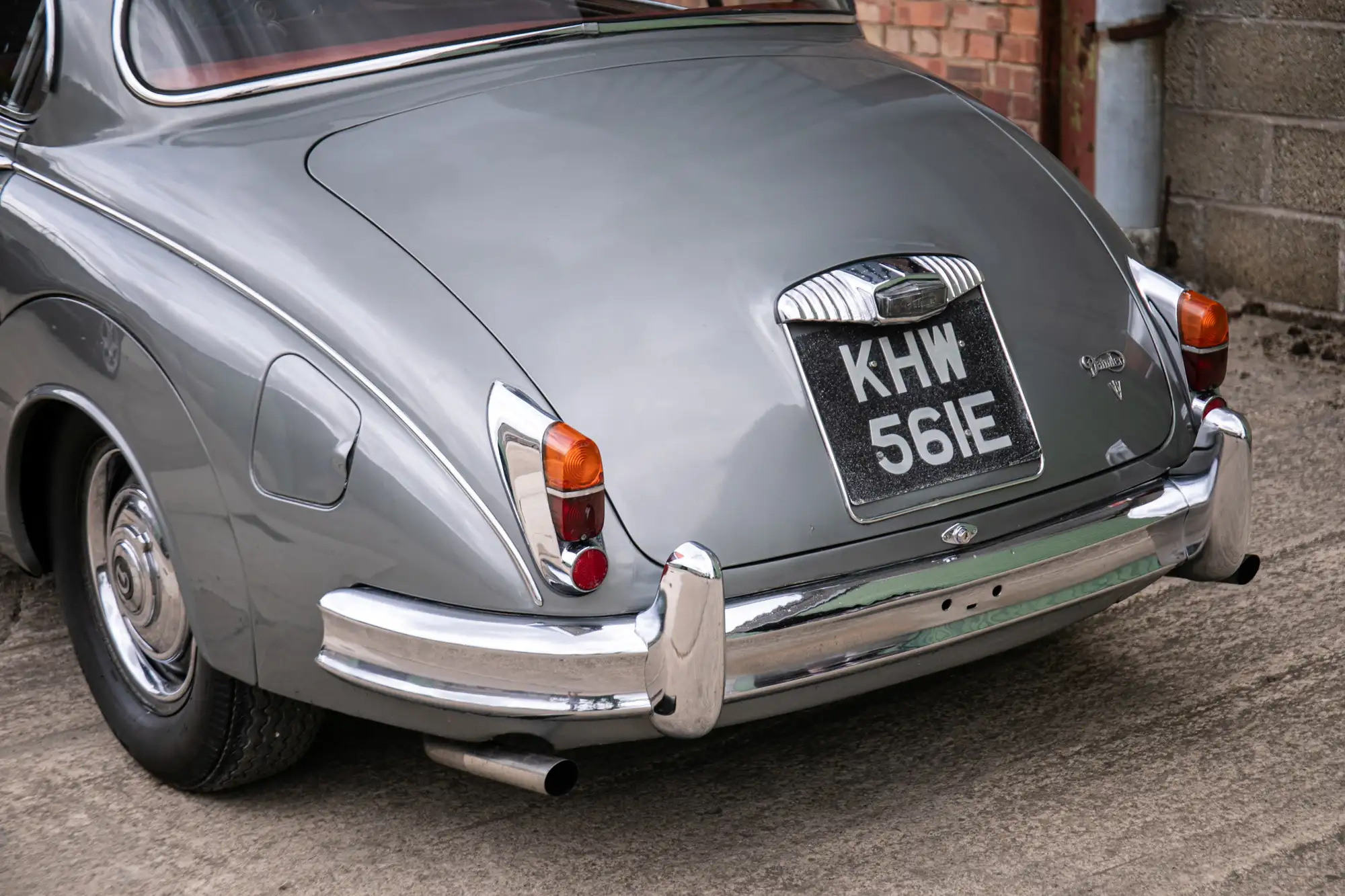 1967 Daimler 250 V8-Sold