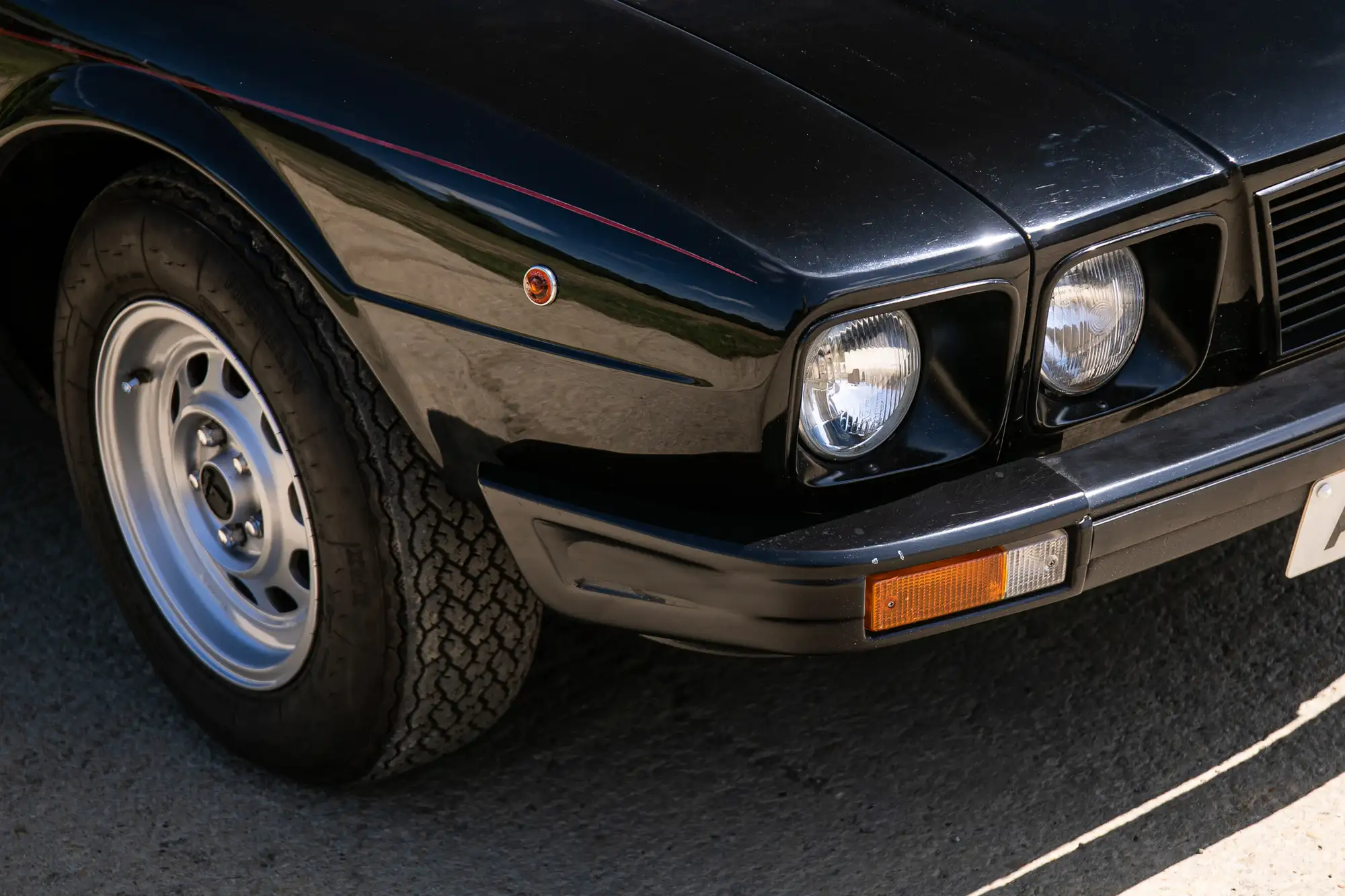 1983 De Tomaso Deauville S2-Sold