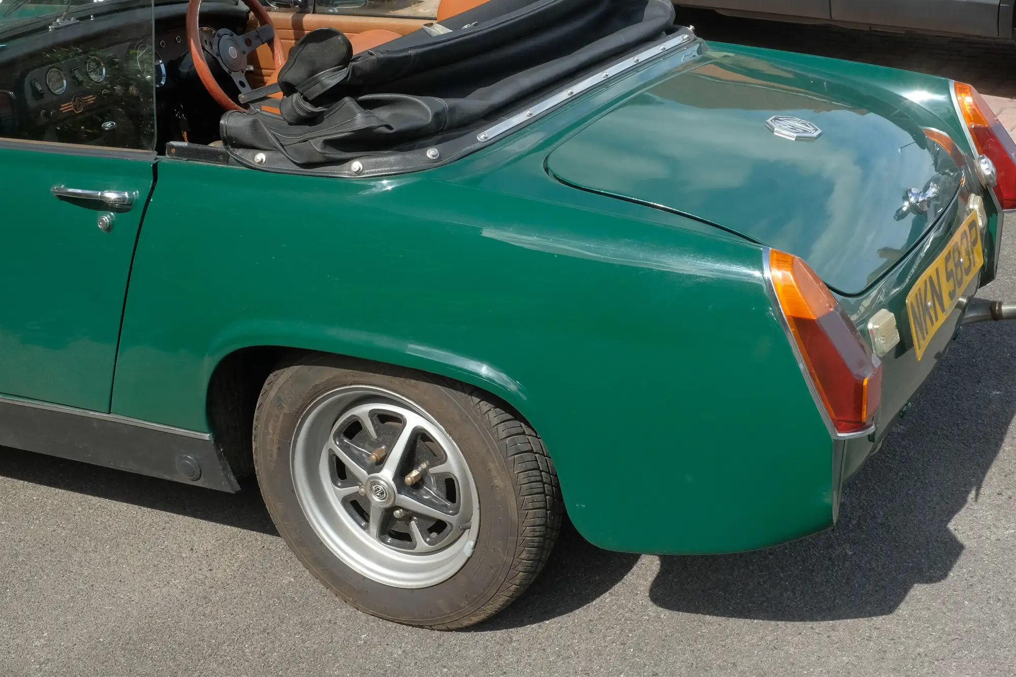 1976 MG Midget 1500-Sold