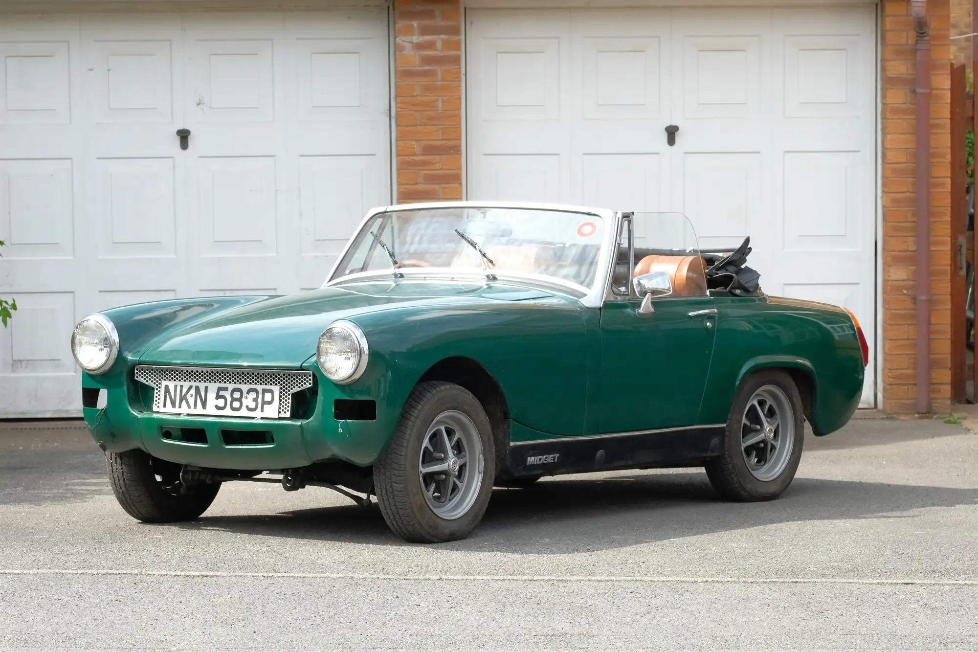 1976 MG Midget 1500-Sold