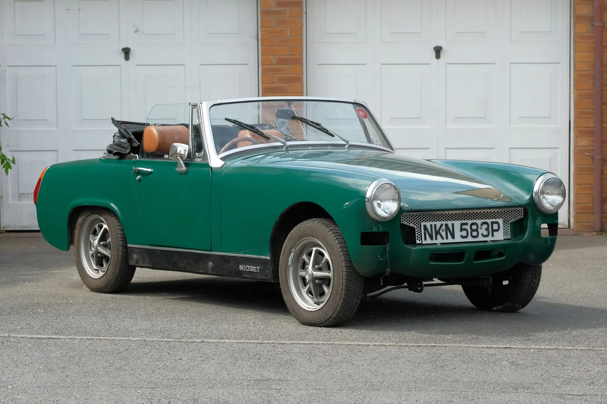 1976 MG Midget 1500-Sold