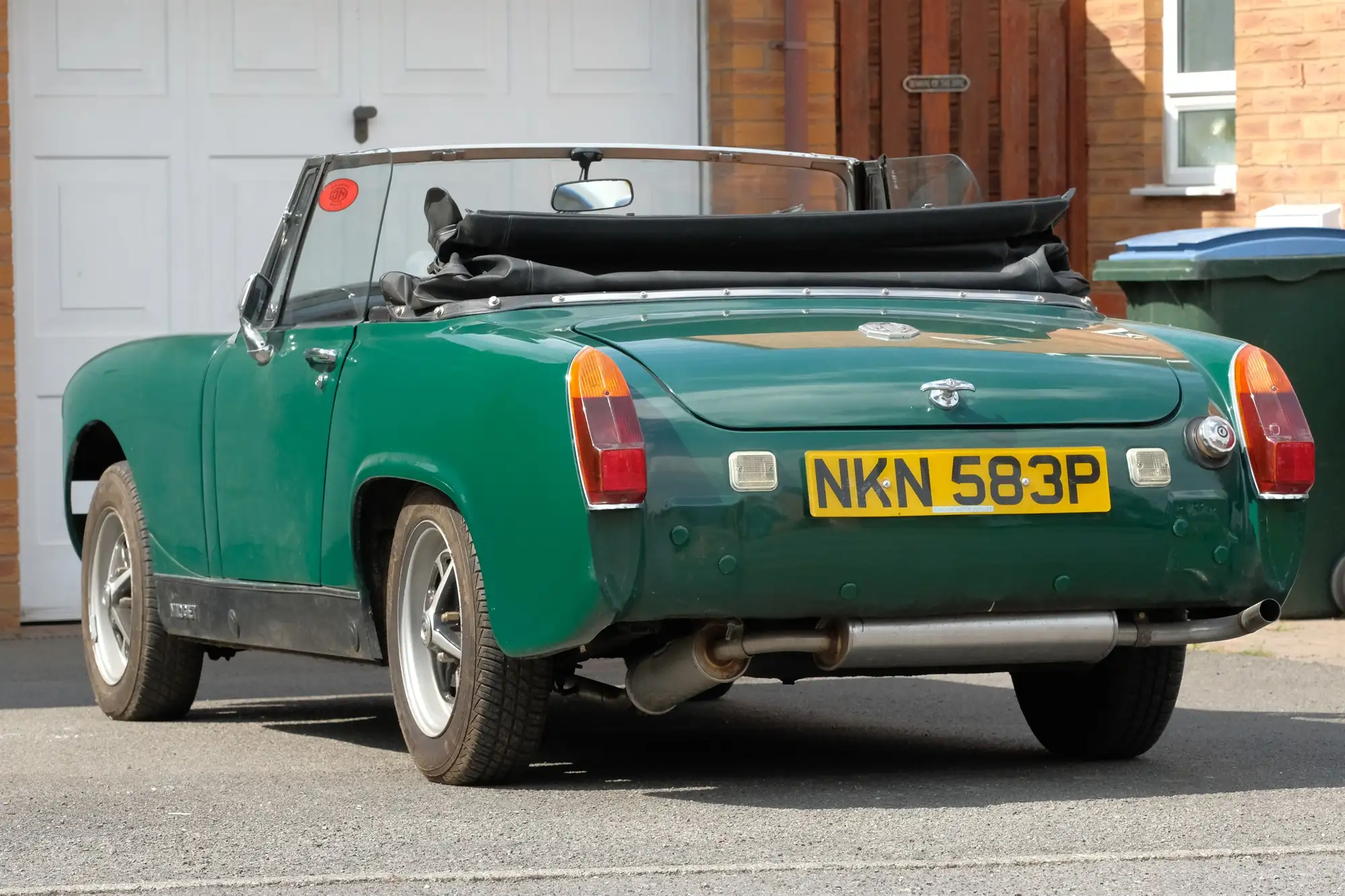 1976 MG Midget 1500-Sold