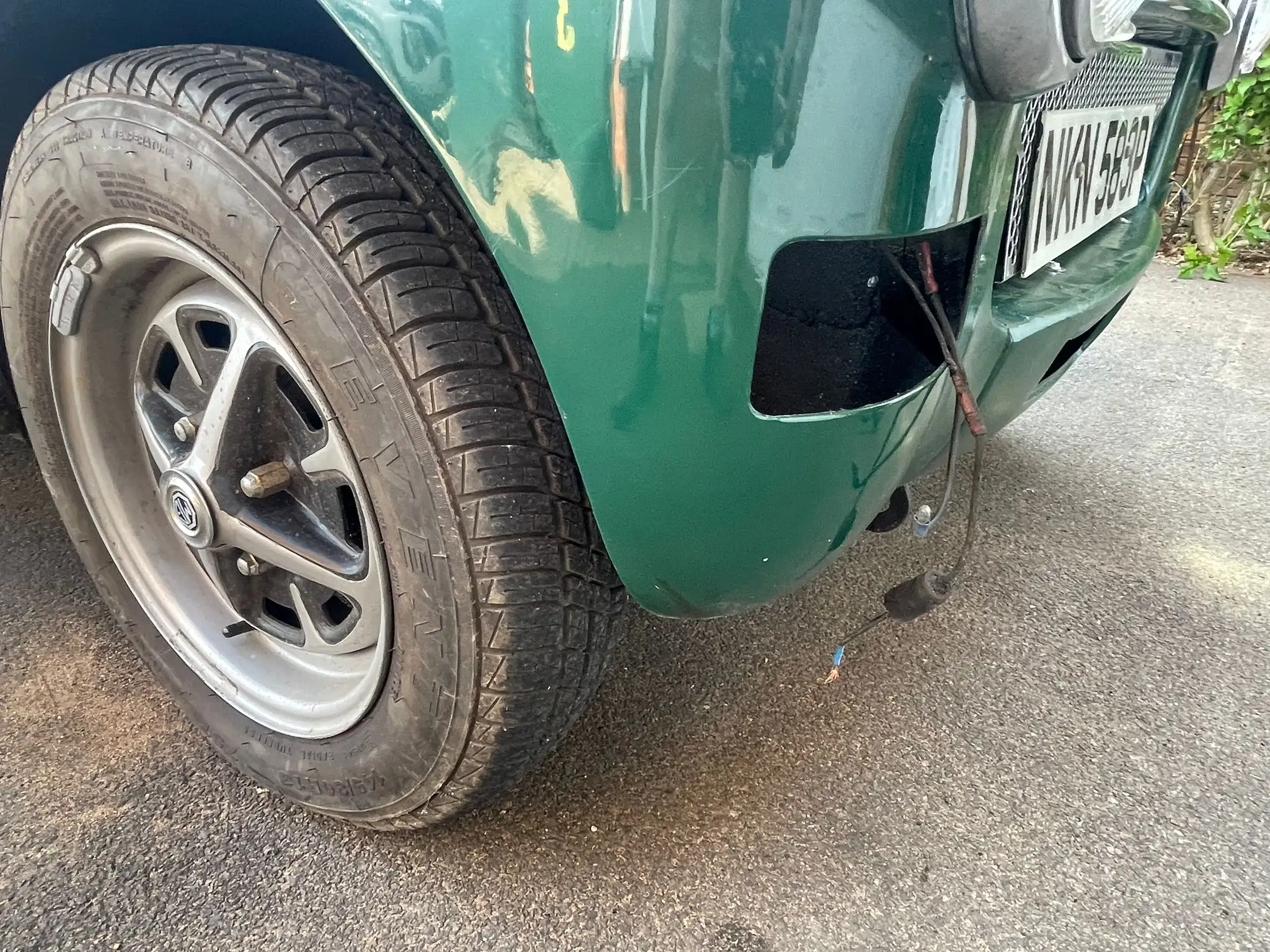 1976 MG Midget 1500-Sold