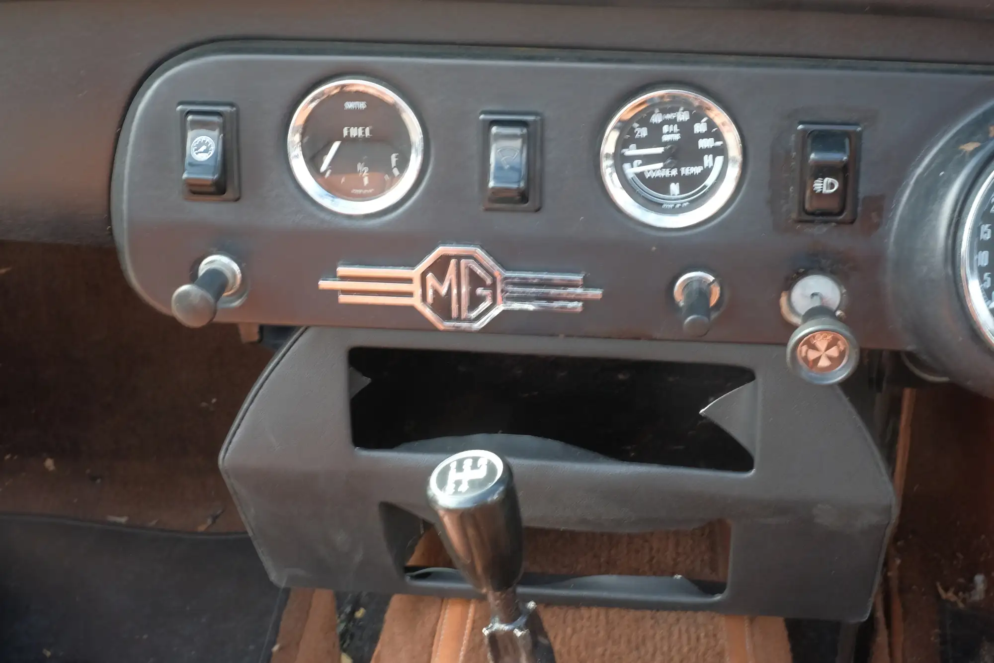 1976 MG Midget 1500-Sold