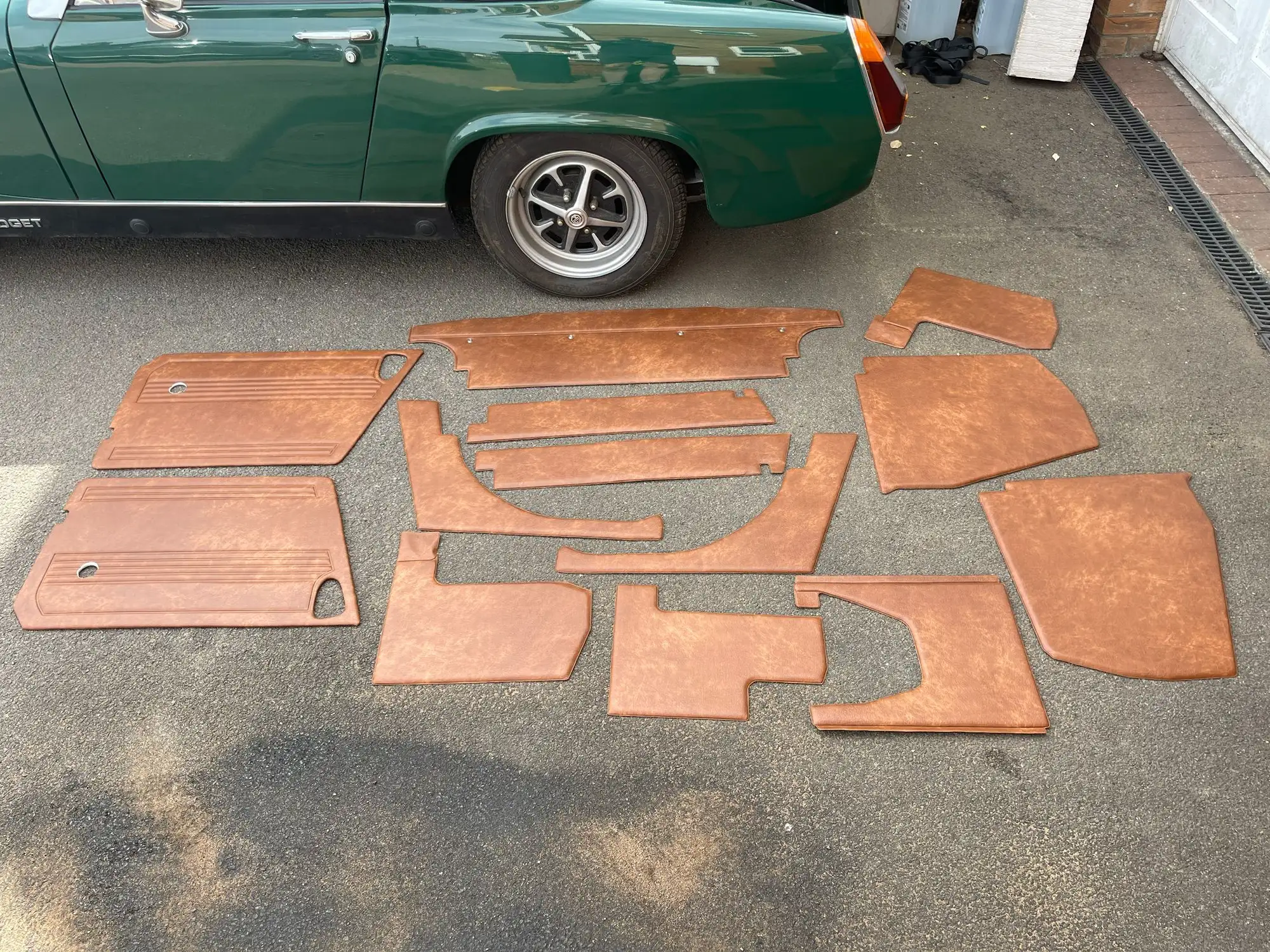 1976 MG Midget 1500-Sold