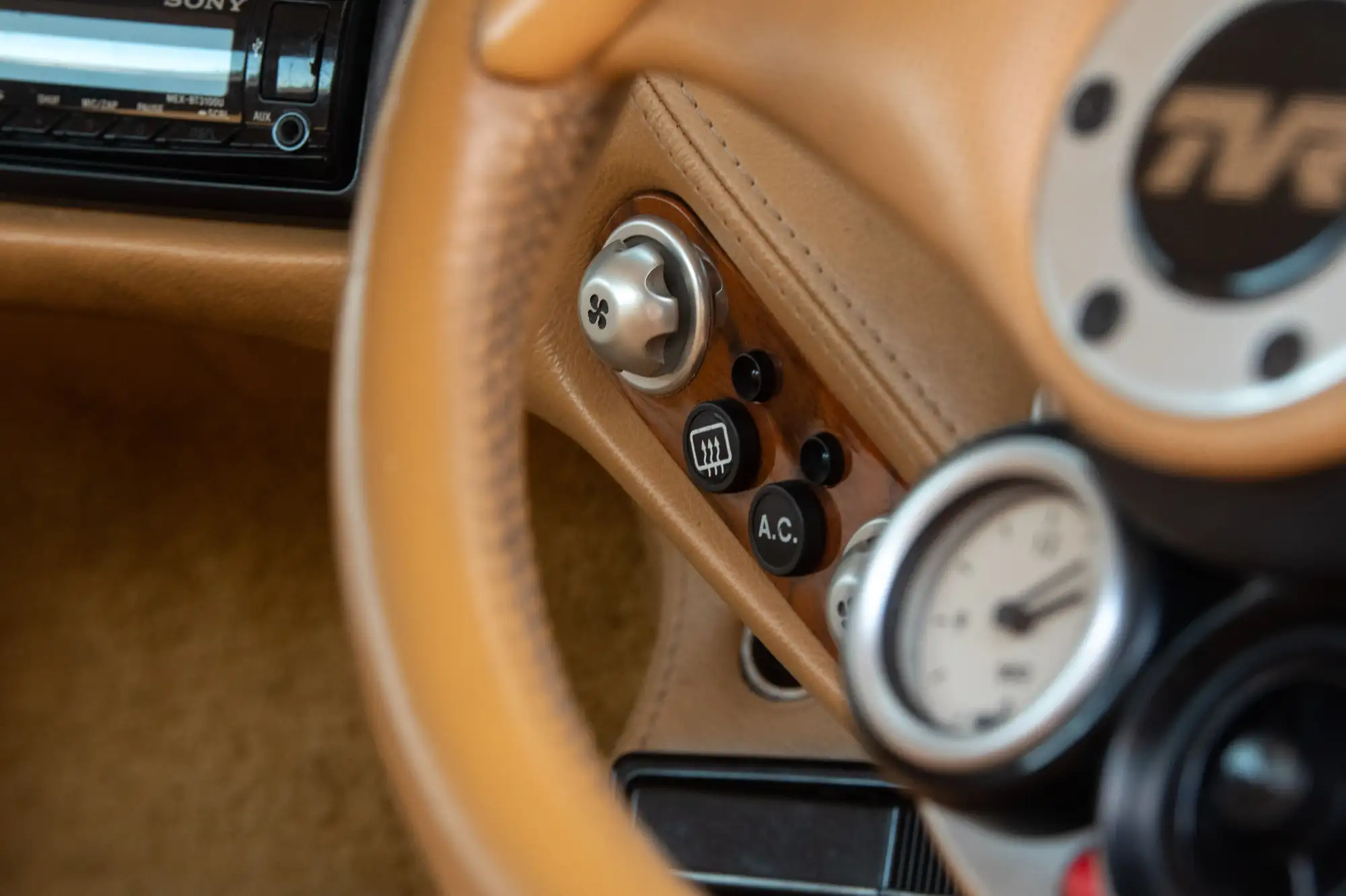 2000 TVR Cerbera Coup&eacute;-Sold