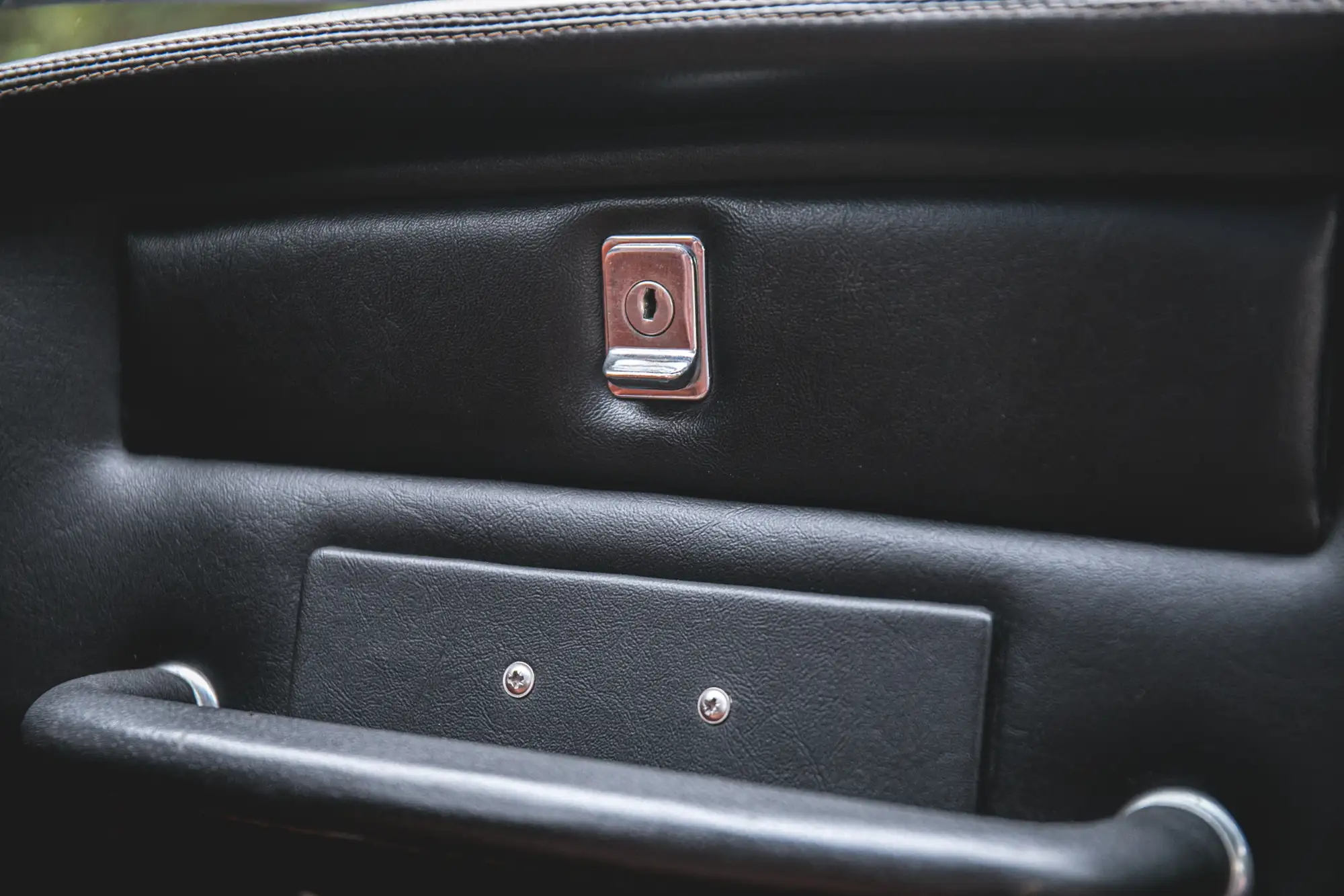 1967 Lamborghini 400 GT 2+2-Sold