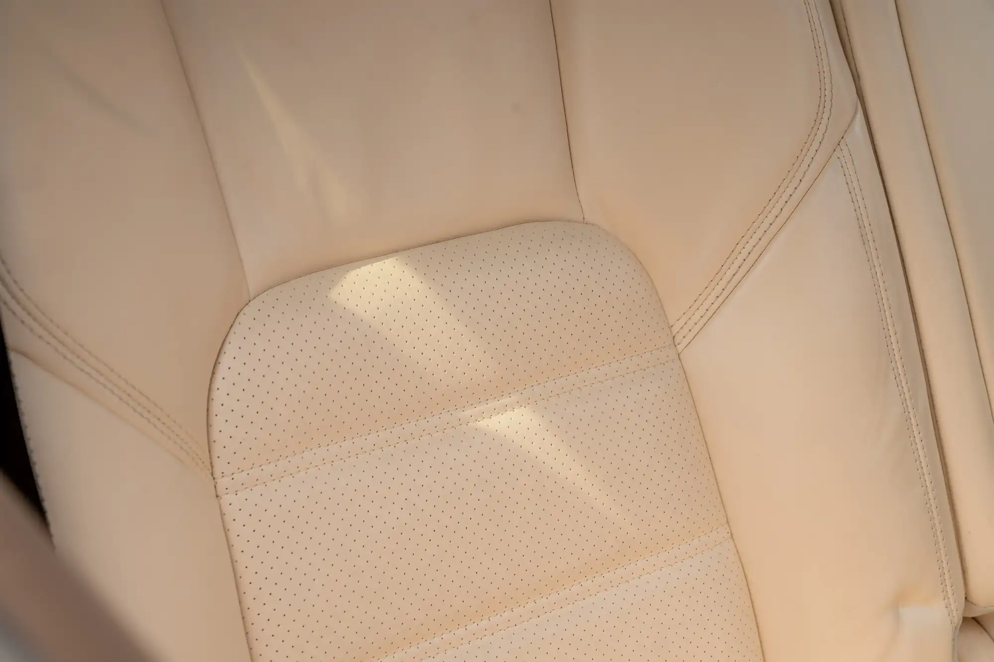 2012 Porsche Cayenne Turbo -For Sale