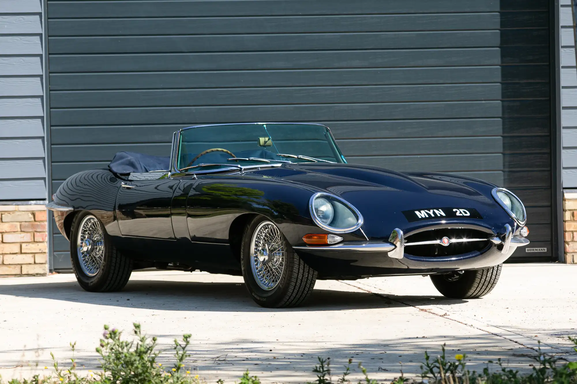1966 Jaguar E-Type S1 4.2-litre Roadster-Sold
