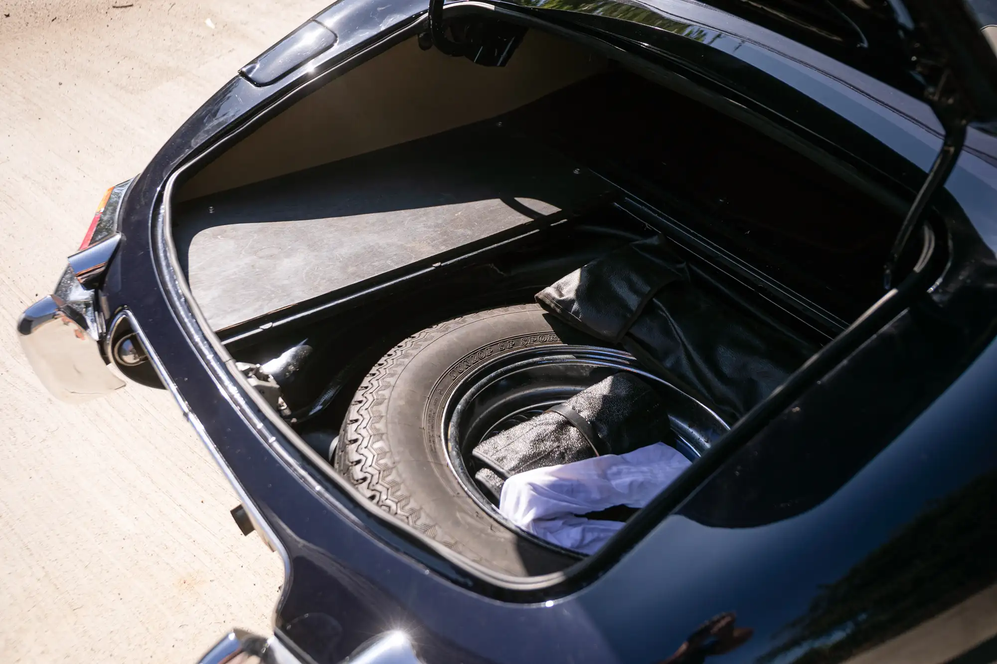 1966 Jaguar E-Type S1 4.2-litre Roadster-Sold