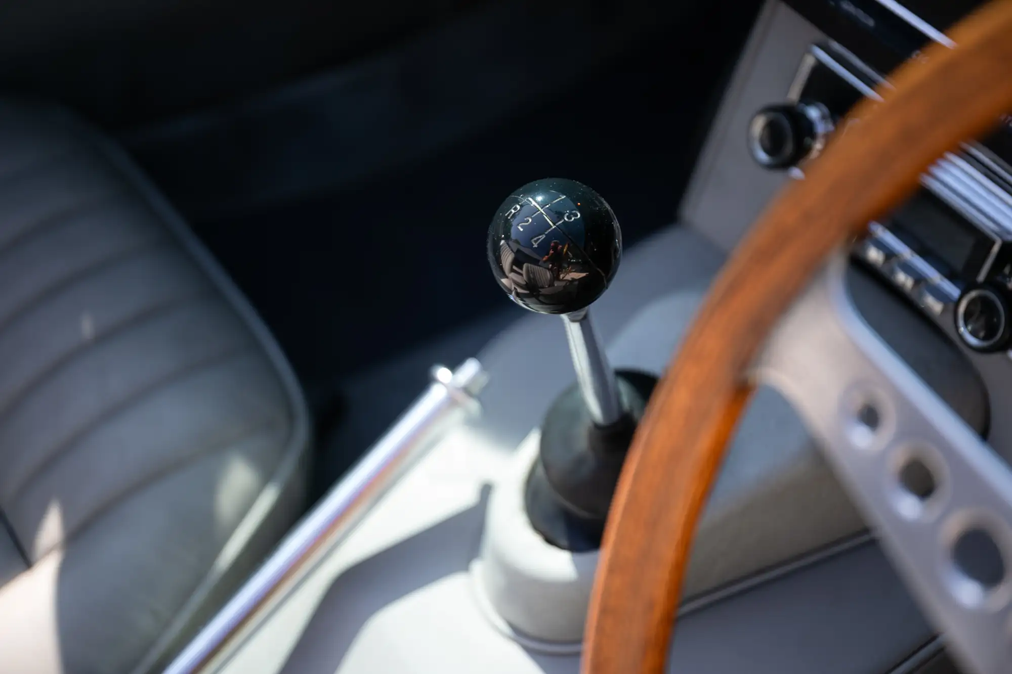 1966 Jaguar E-Type S1 4.2-litre Roadster-Sold