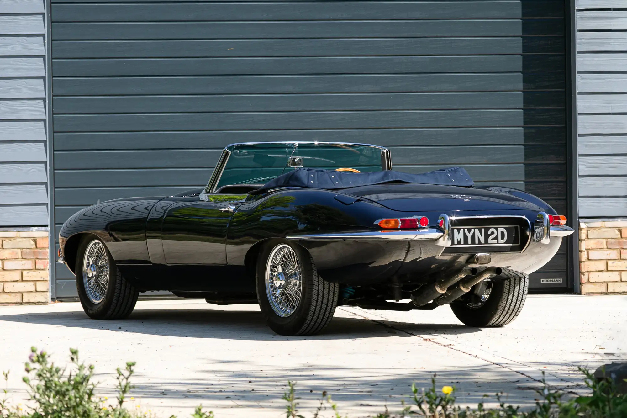 1966 Jaguar E-Type S1 4.2-litre Roadster-Sold