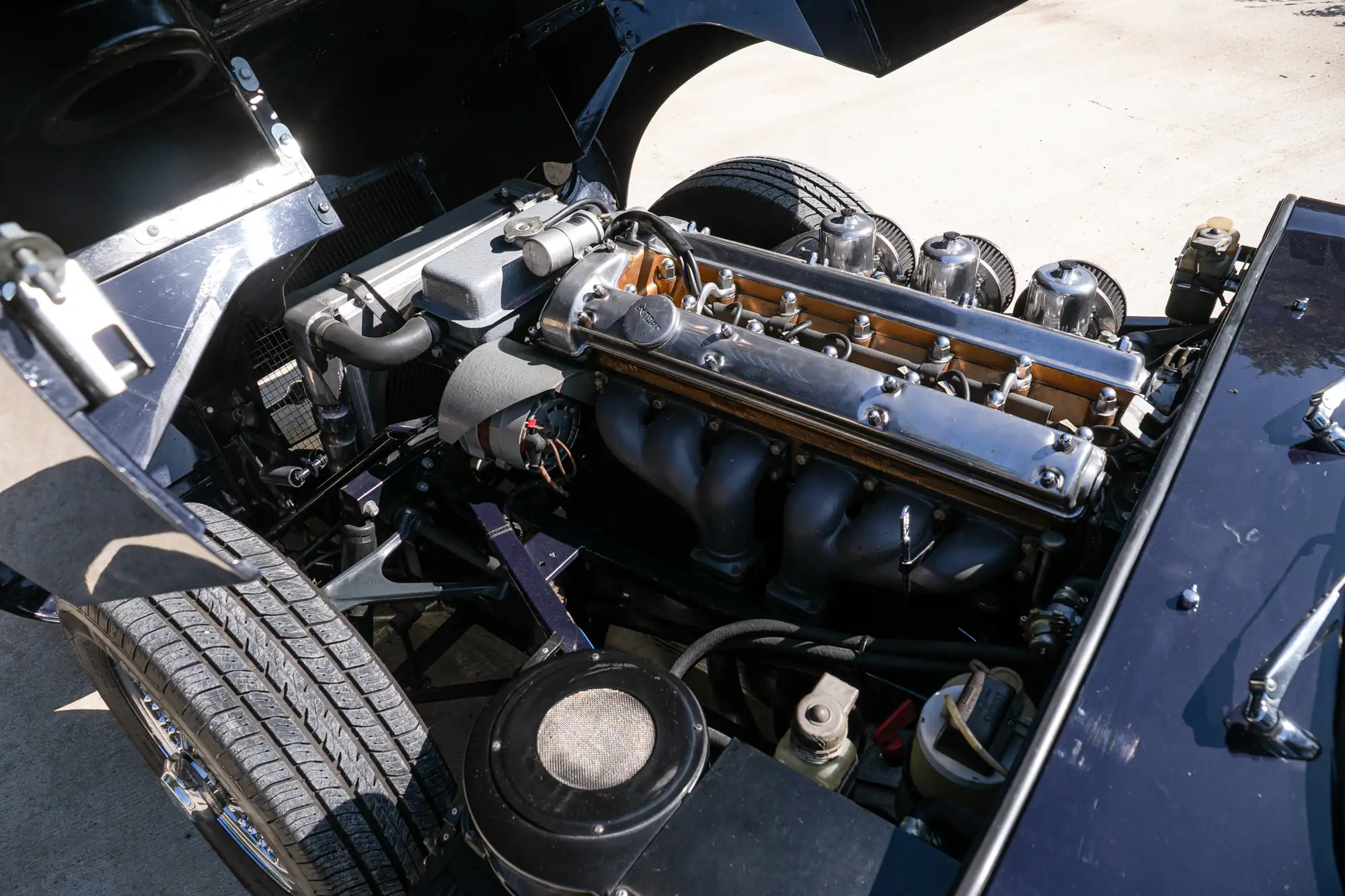 1966 Jaguar E-Type S1 4.2-litre Roadster-Sold