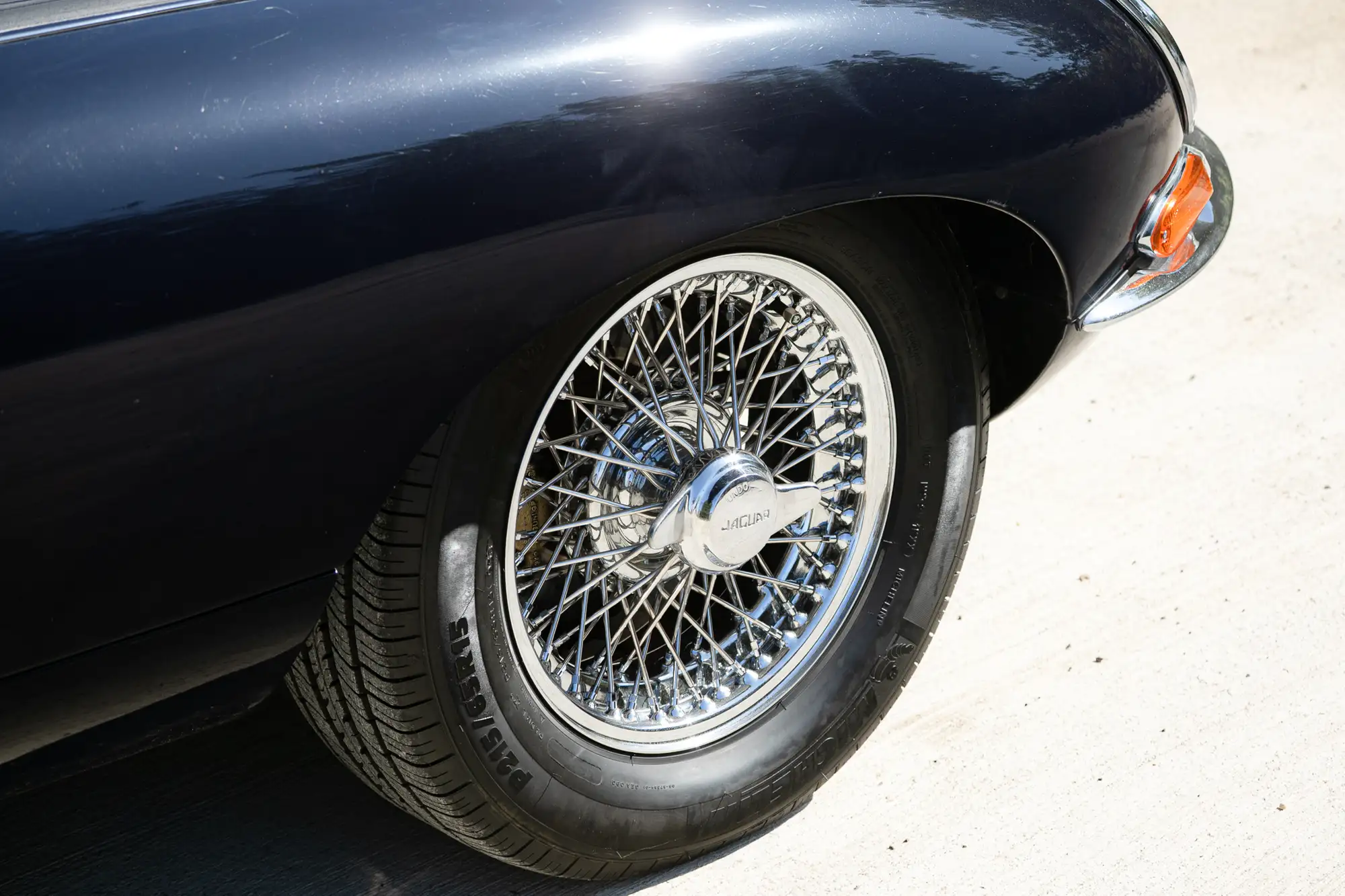 1966 Jaguar E-Type S1 4.2-litre Roadster-Sold