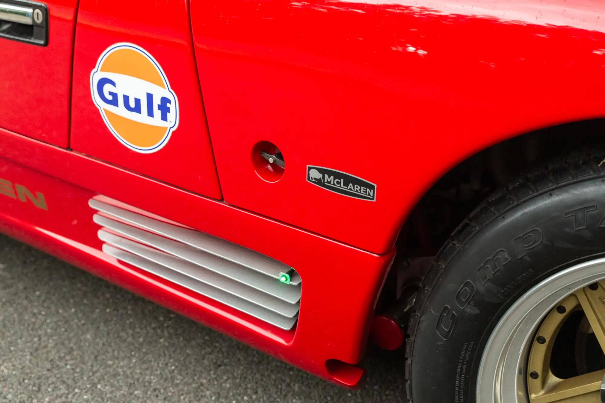 1998 UVA McLAren MR6 GTR-Sold